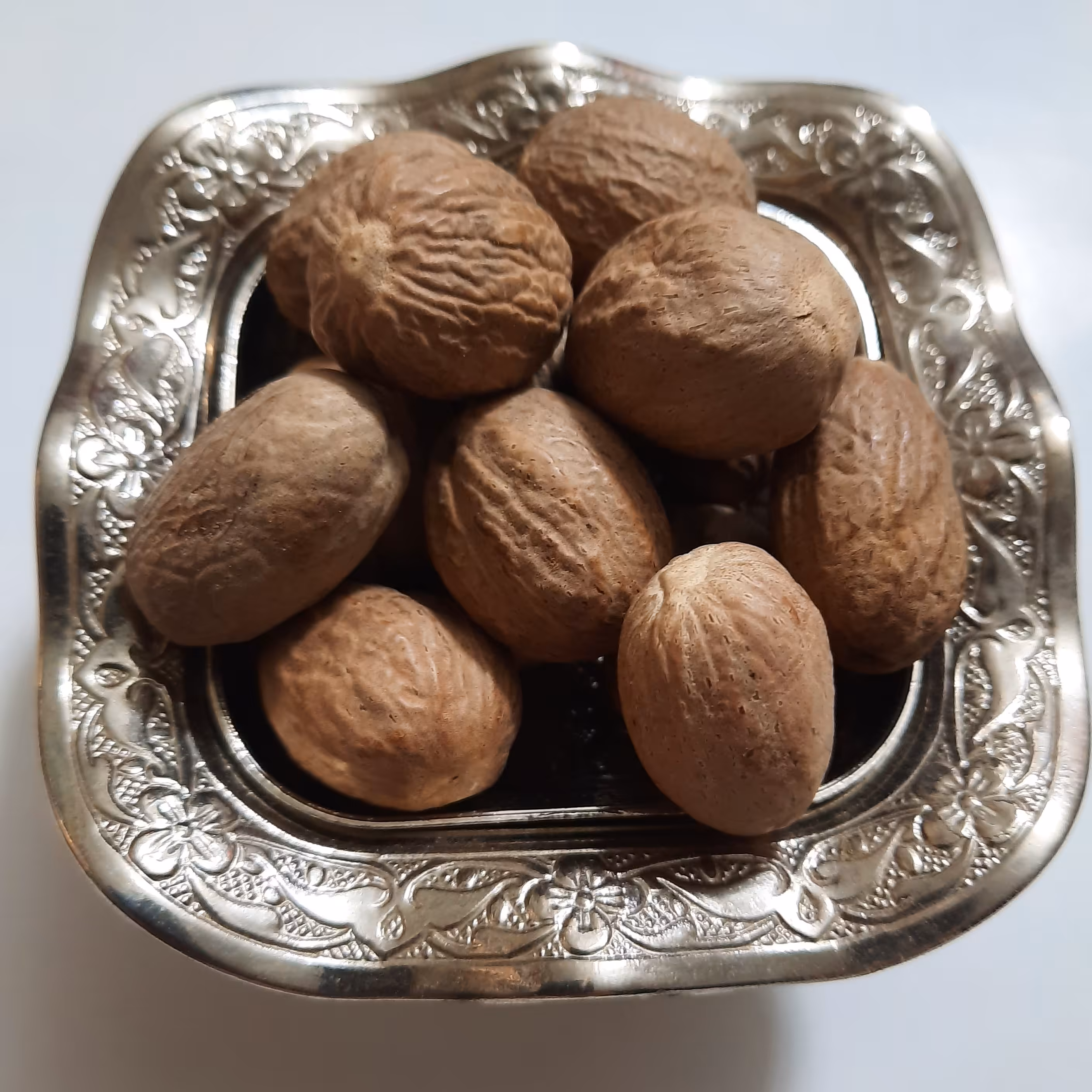 جوزهندی ، 50 گرمی