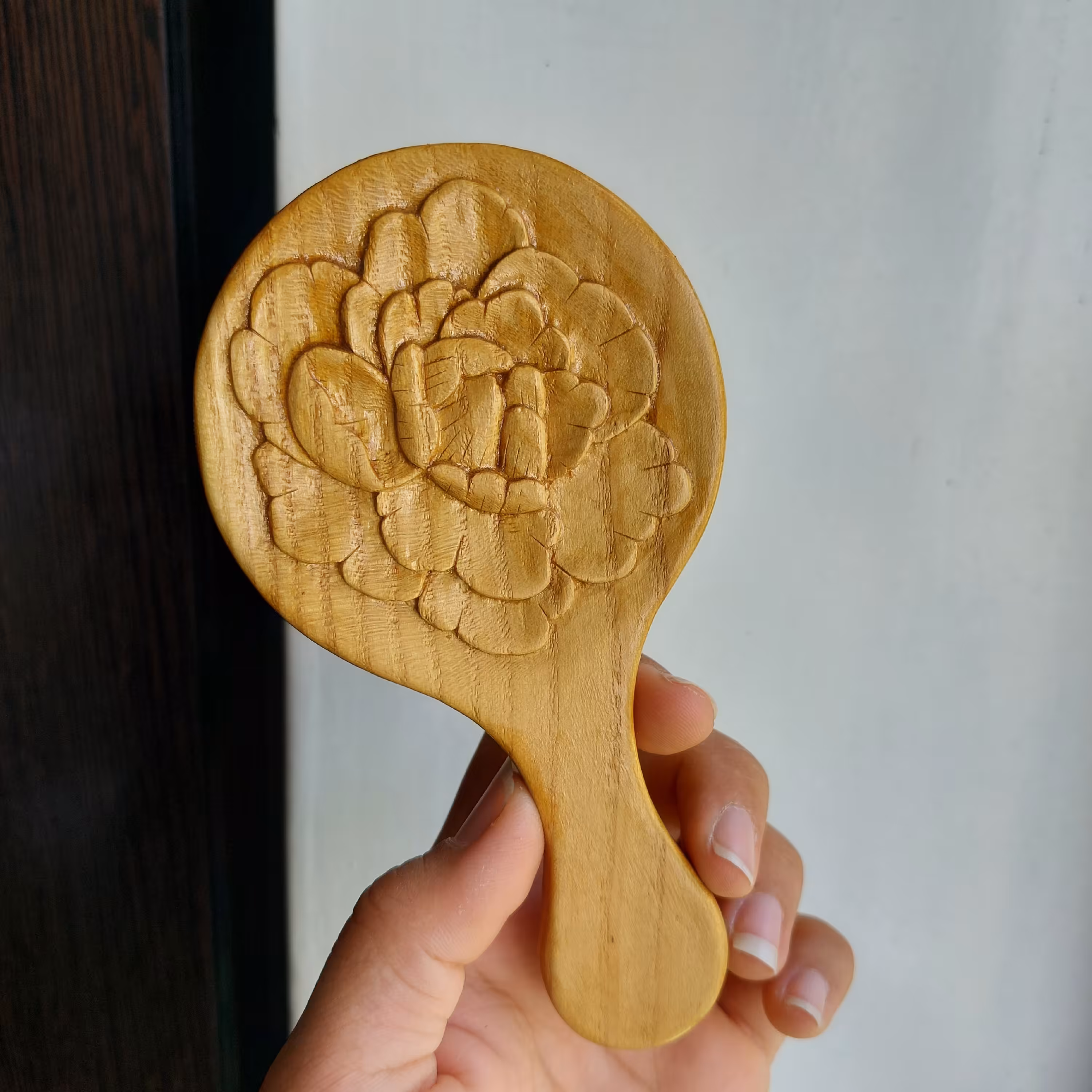 آینه دسته دار چوبی منبت شده چوبینک