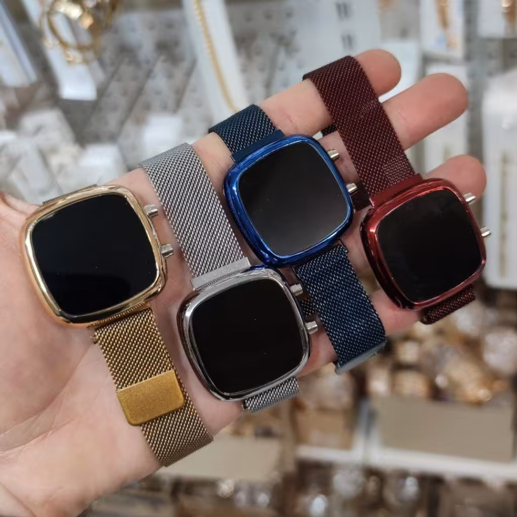 ساعت بند مگنتی دیجیتالی دکمه دار