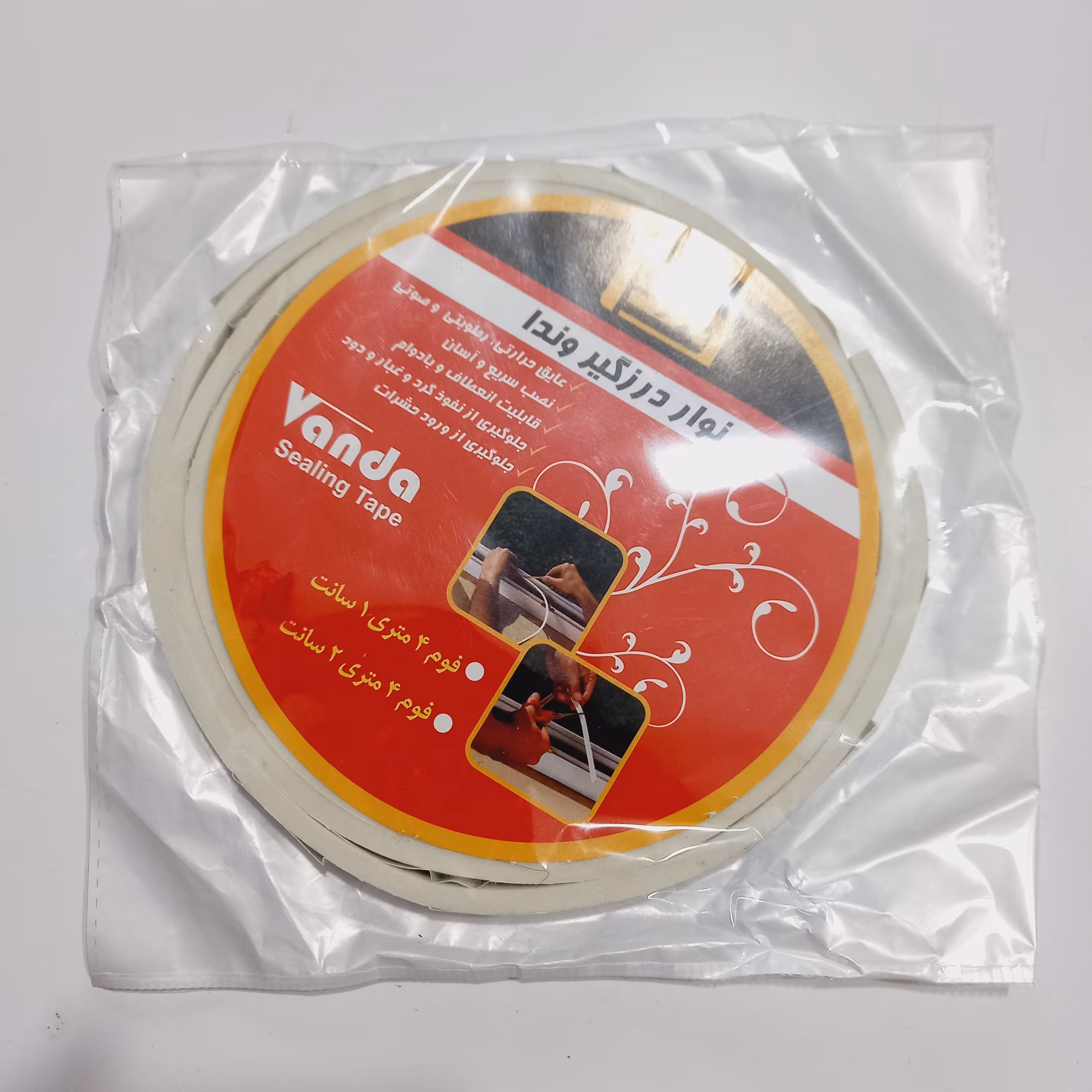 نوار درزگیر فوم وندا طول 4 متر قطر 1 سانت