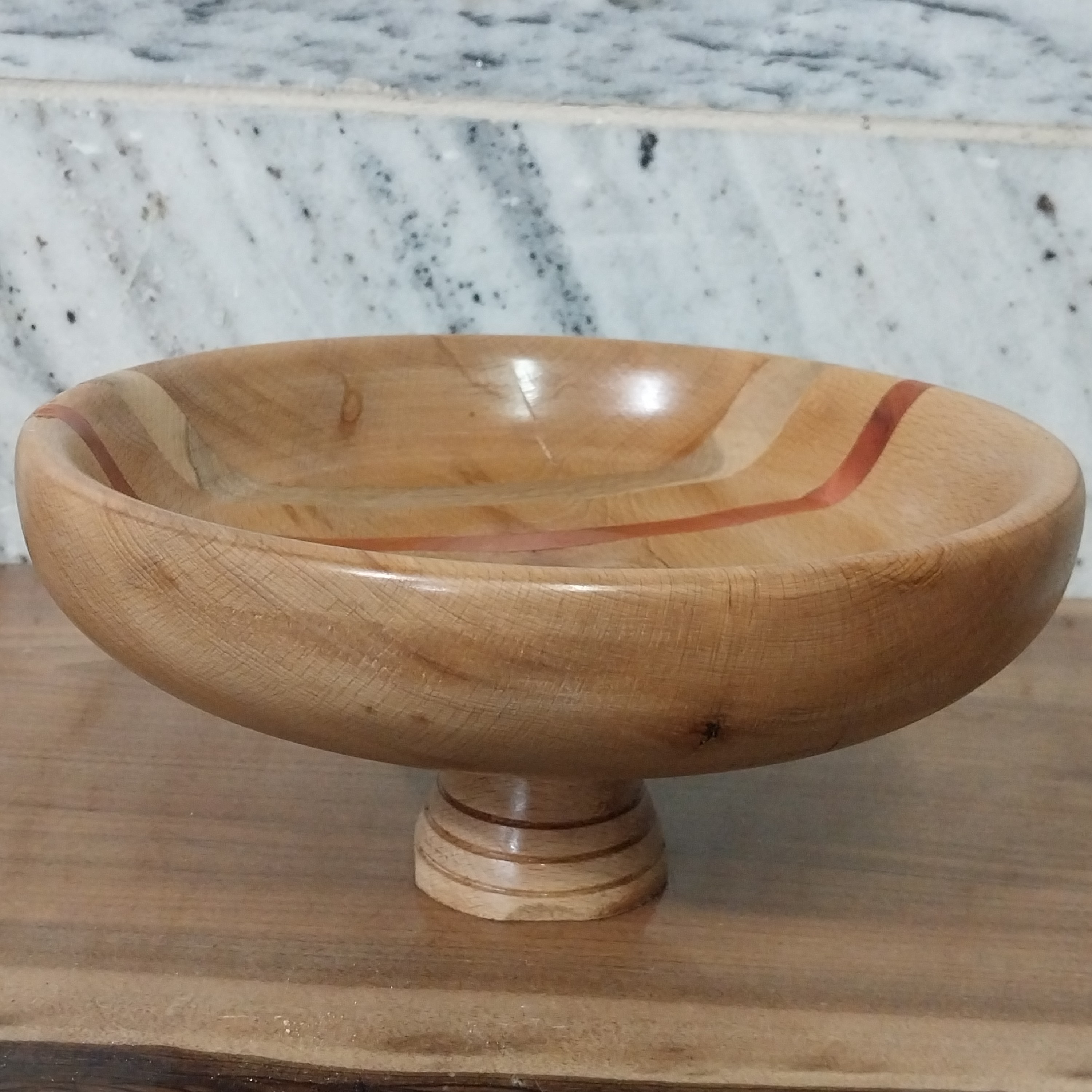 شیرینی خوری چوبی