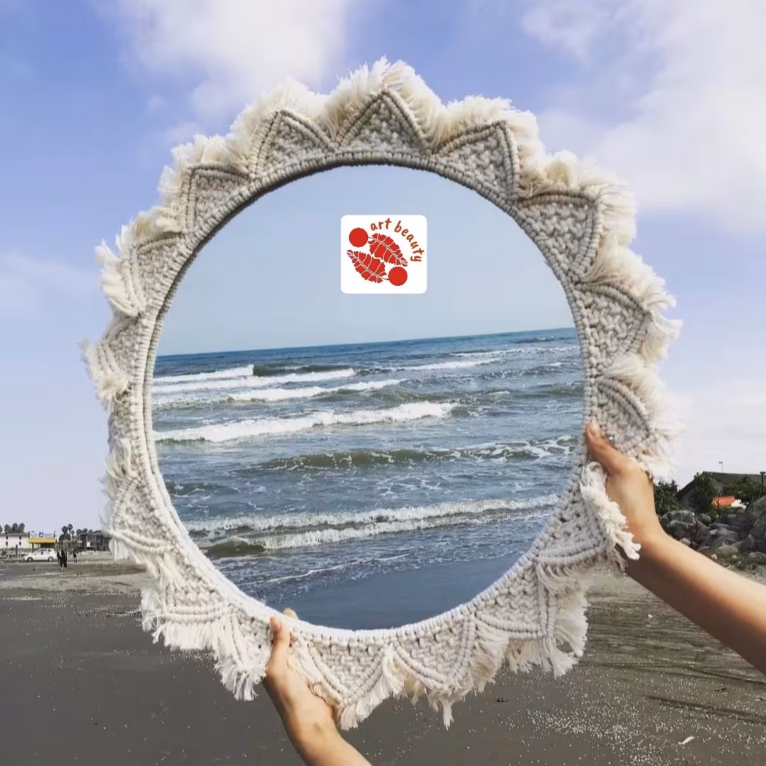 آینه دکوراتیو مکرومه بافی سفید رنگ قطر آینه 30 سانتی متر رنگ دلخواه