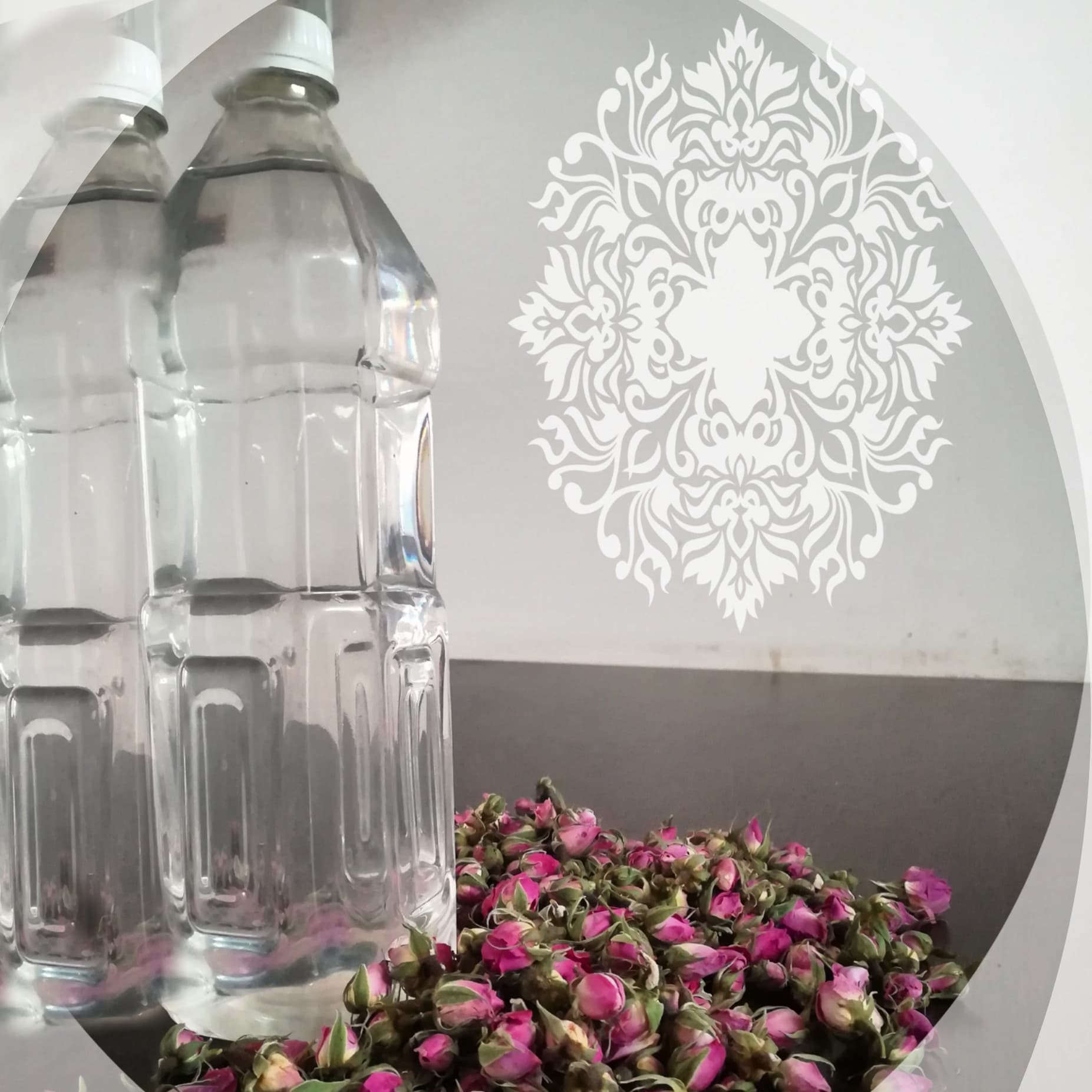 گلابِ ناب (یک لیتری) 