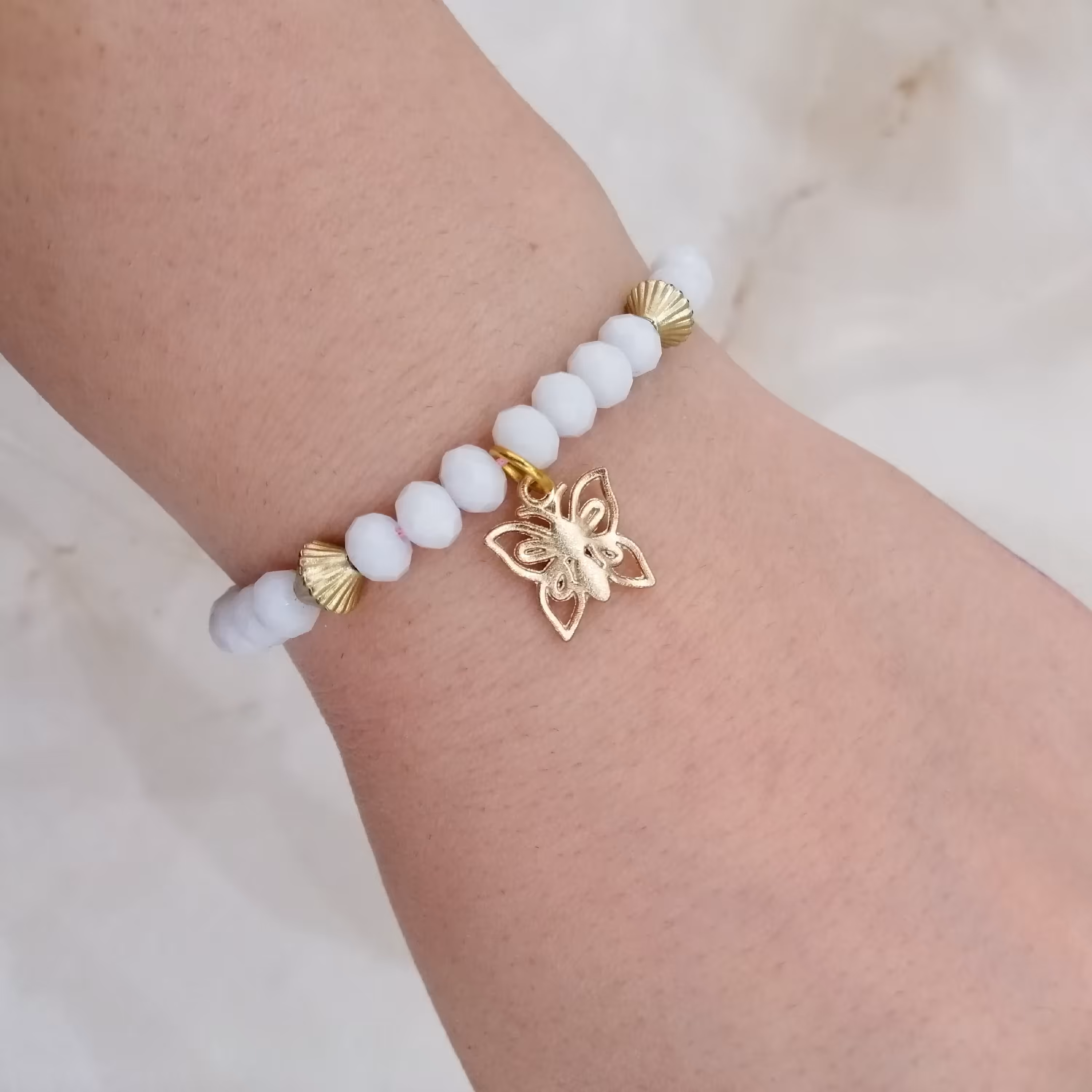 دستبند مرواریدی زیبا و خوش دست فقط هجده هزار تومان