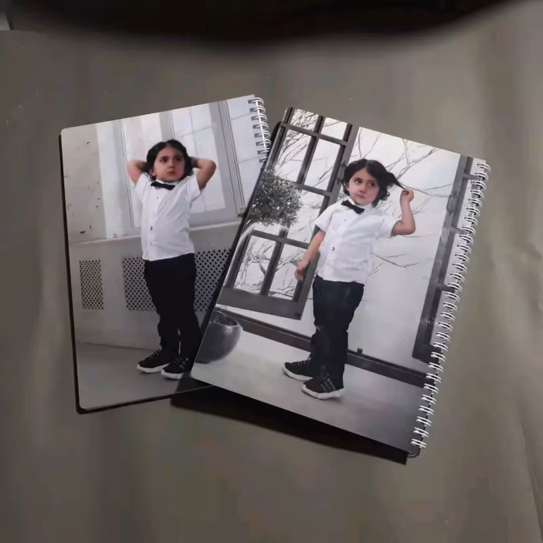 چاپ انواع دفتر با طح و تصویر سفارشی و اختصاصی شما جذاب خاص و بی نظیر و متفاوت