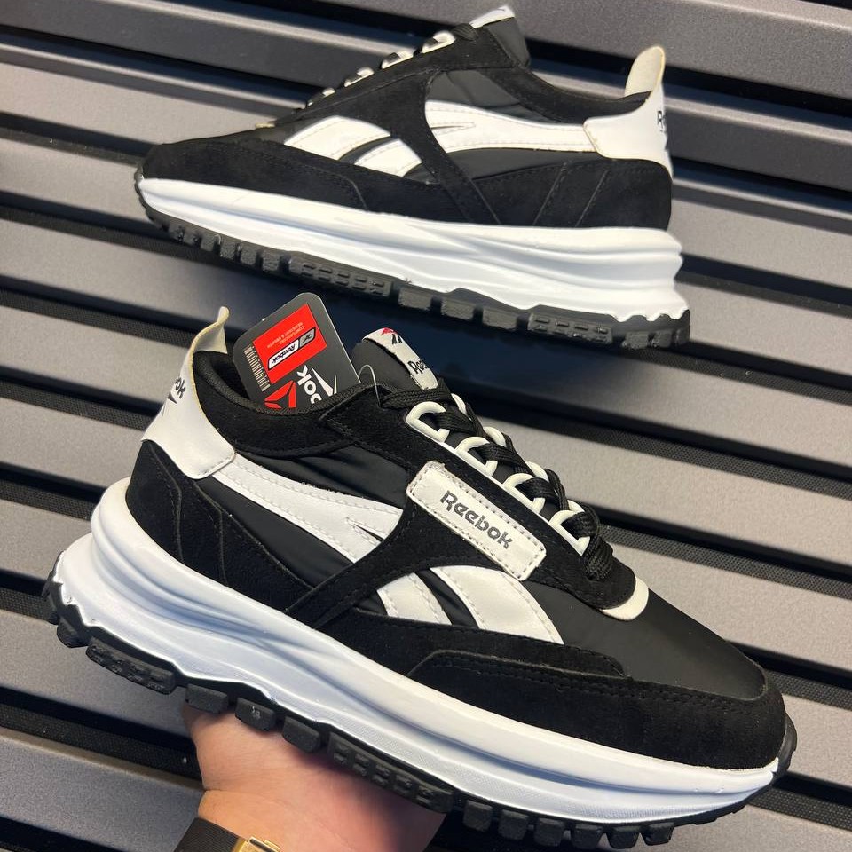 کتونی
مدل جدید
کد 803
زیره و رویه خارجی
مدل ریبوک
قالب استاندارد
Size 37ta40