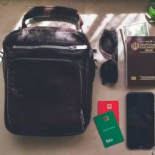 کیف دوشی چرم طبیعی گاوی تمام دست دوز رنگ عنابی