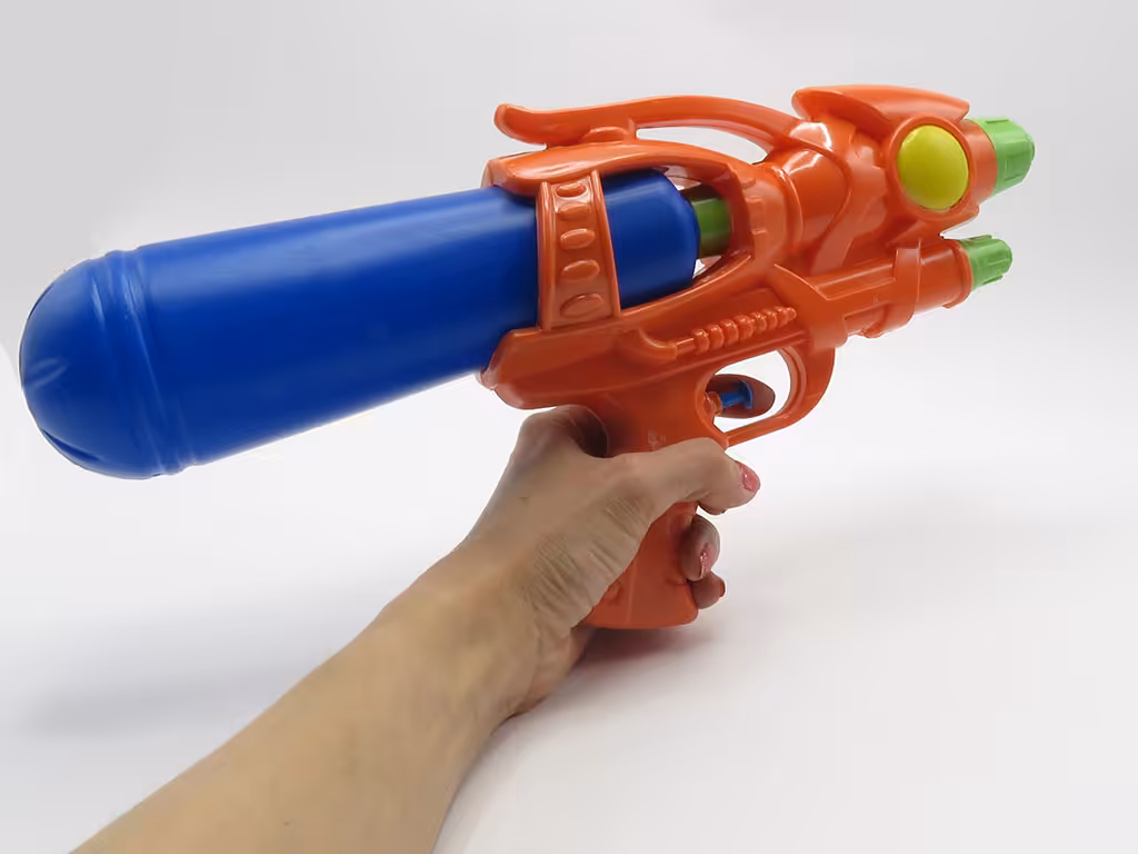 تفنگ آبپاش بزرگ