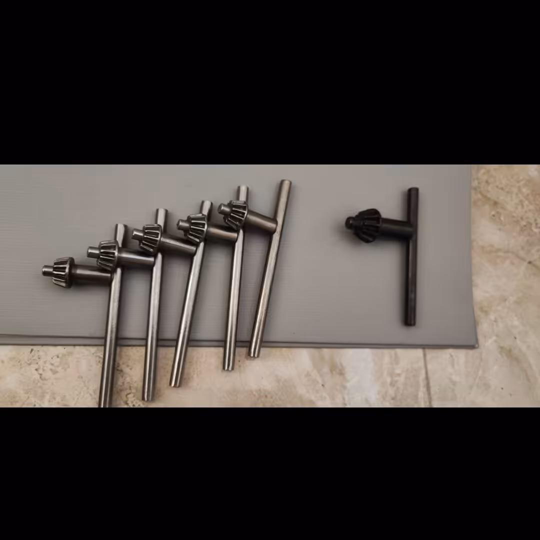 اچار سه نظام کوچک برای دریل 