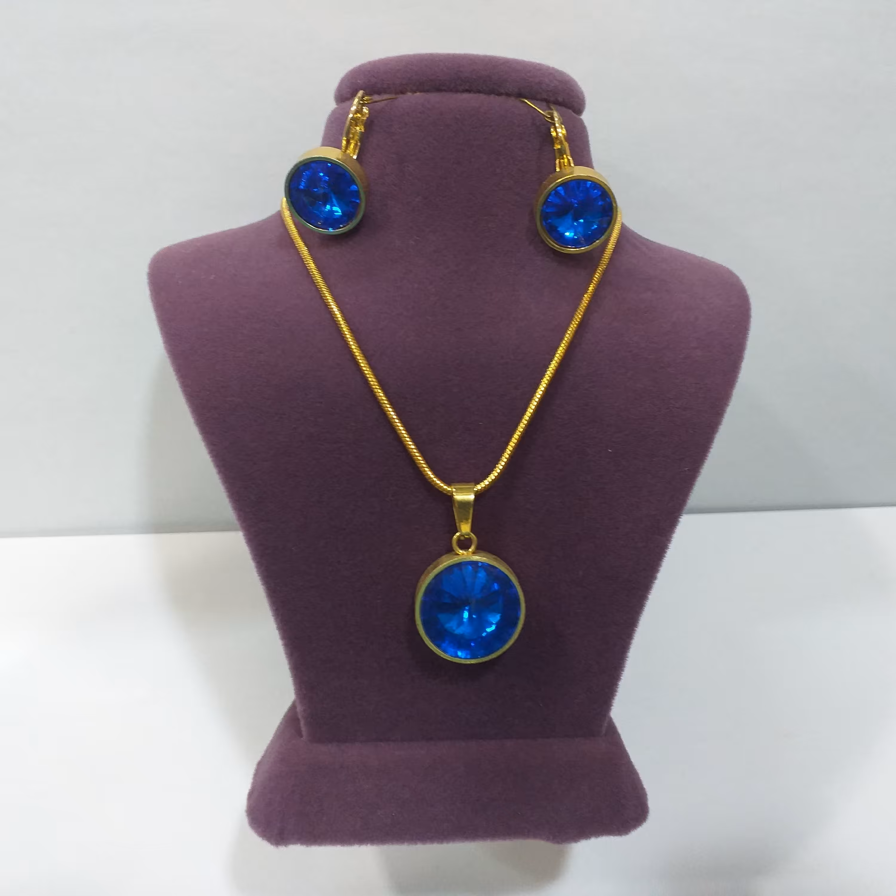 نیم ست کریستالی مدل on25