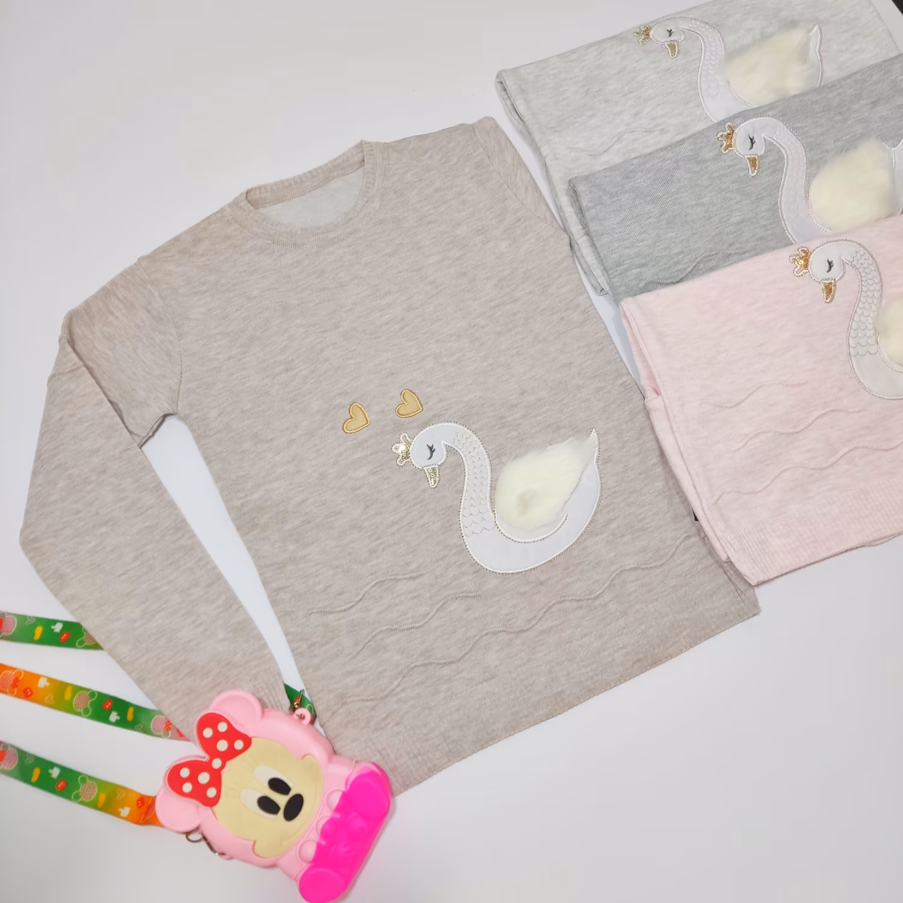 بلوز بافت گپ دخترانه طرح قو سایز 50 