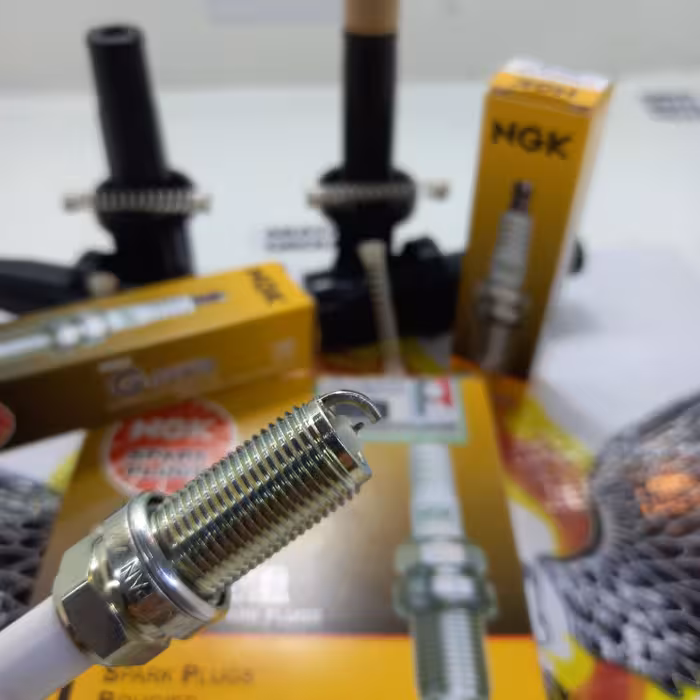 پک افزایش شتاب و قدرت موتور tu5 همراه با شمع 5018 ngk سوزنی پلاتینیوم سری gpower