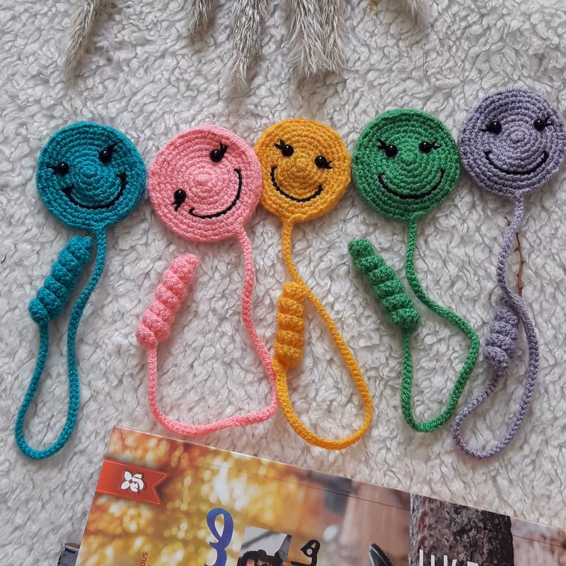 بوکمارک  بافتنی استیکر  قابل سفارش با رنگبندی دلخواه شما 