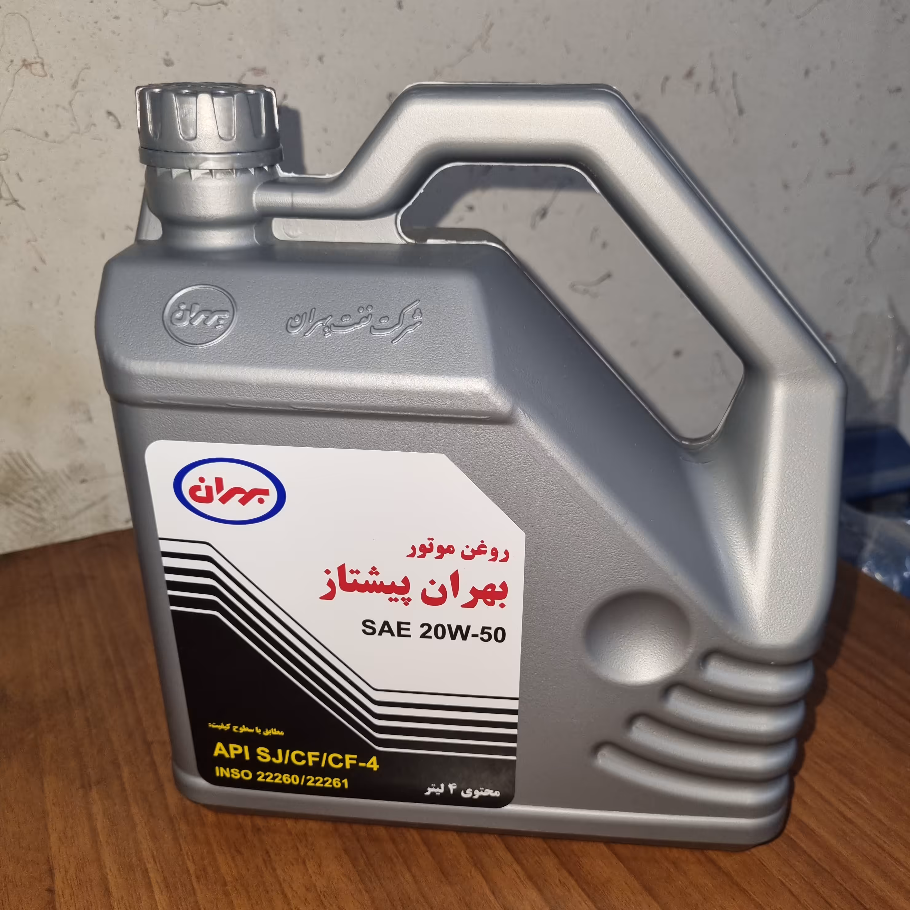 روغن موتور 4 لیتری بهران پیشتاز  با کیفیت Sj 