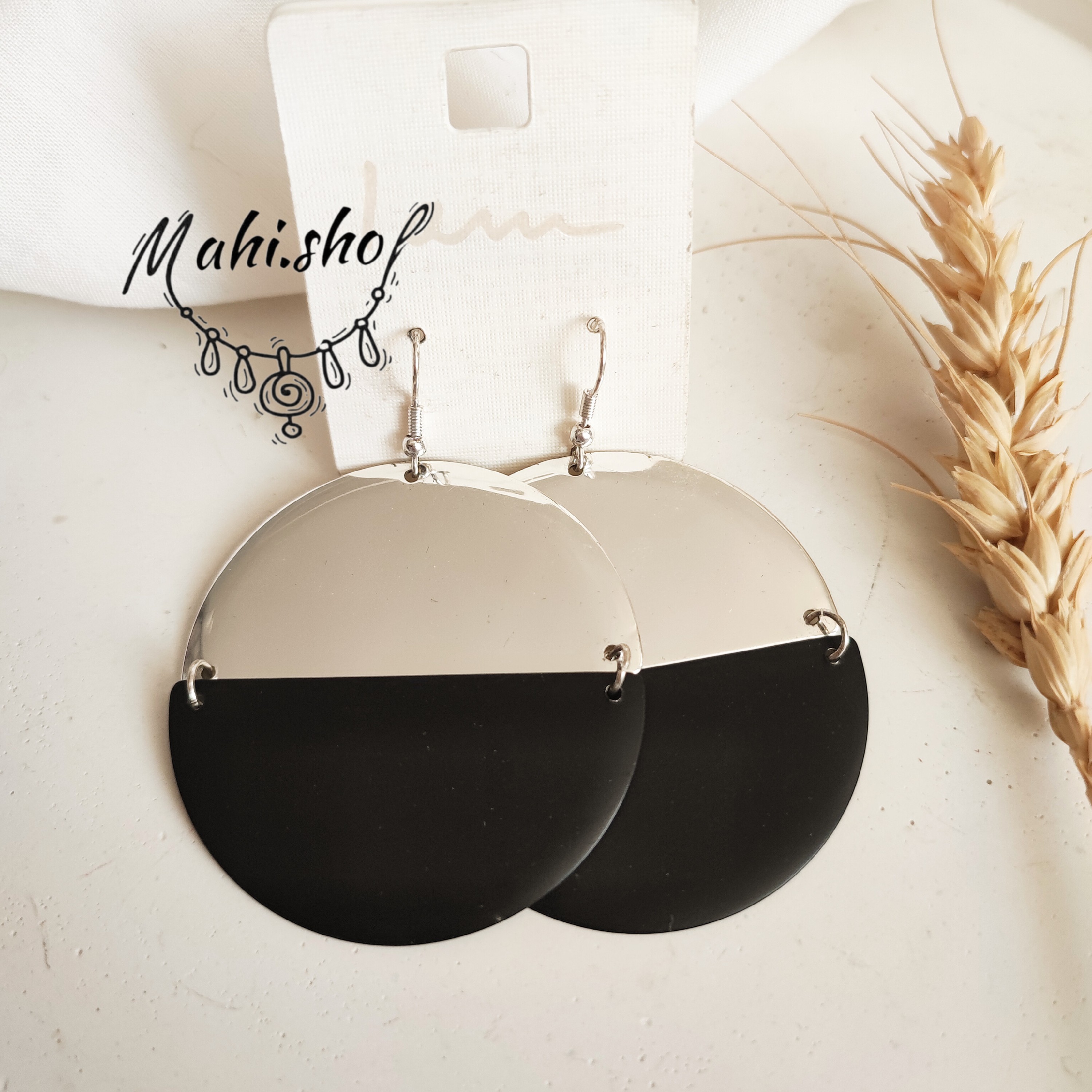 گوشواره آینـه ای و مشـکی مـات زنــــانـه سبک جدید مجـلسـی