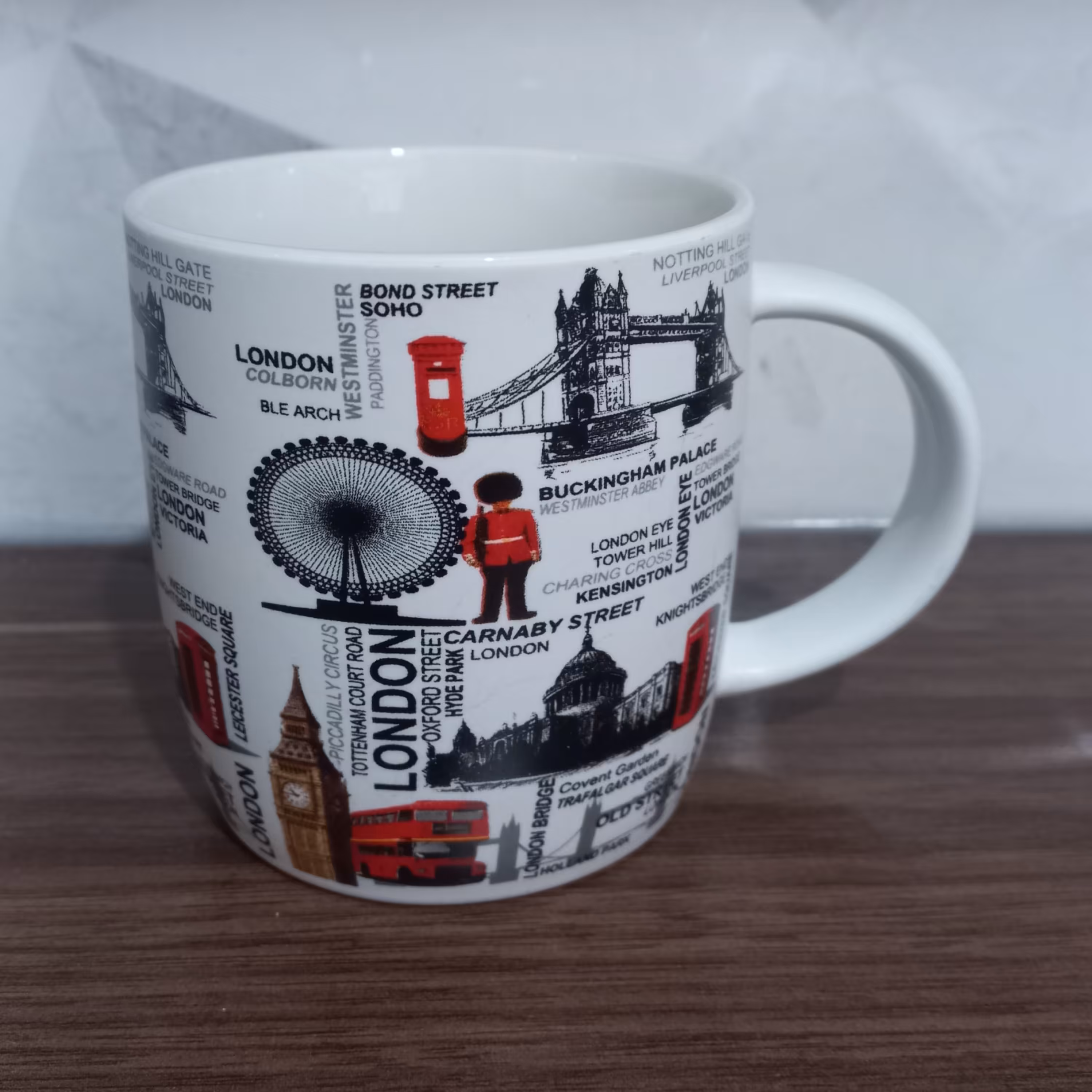 ماگ سرامیکی درجه یک خارجی طرح دار  