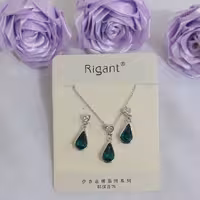 نیم ست با سنگ زمرد 