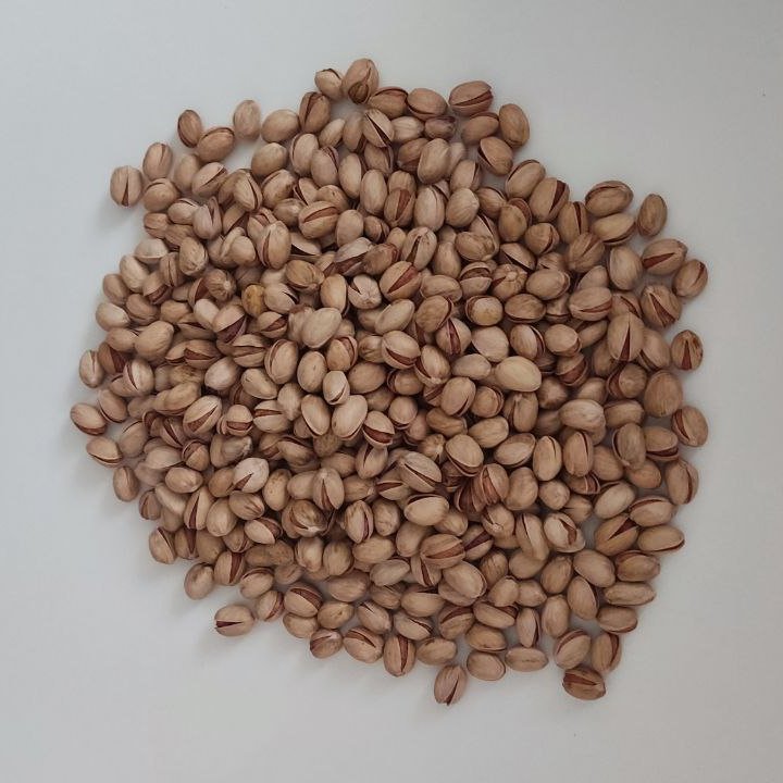 پسته فندقی