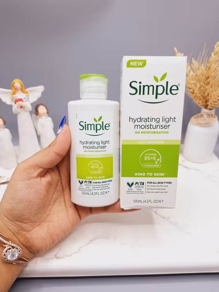 کرم آبرسان صورت سیمپل لایت 12 ساعته 125 میل آبرسان قوی اصل کد 3931