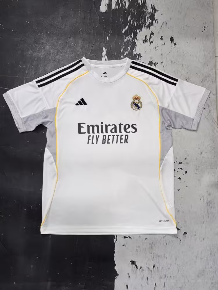 لباس اول رئال مادرید 2026 (هواداری)