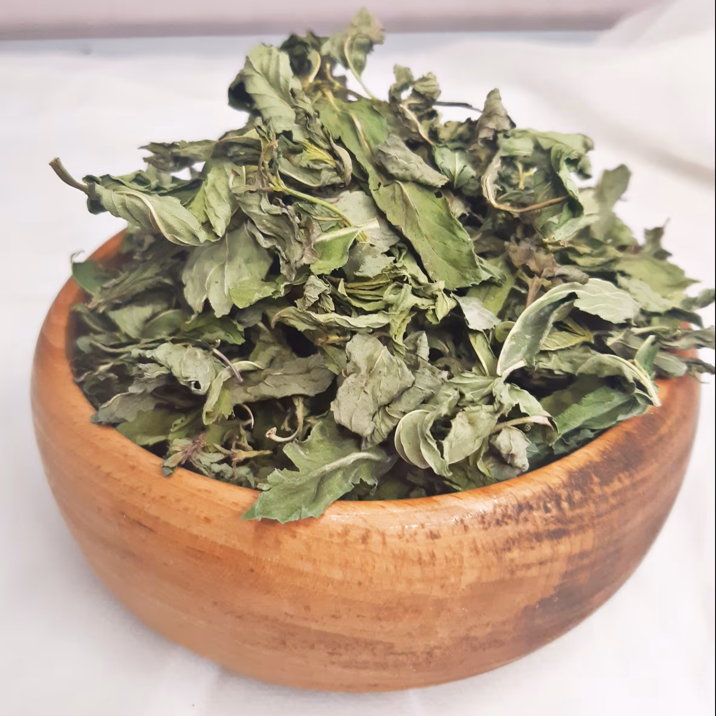 نعناء خشک با کیفیت عالی برگ سبز