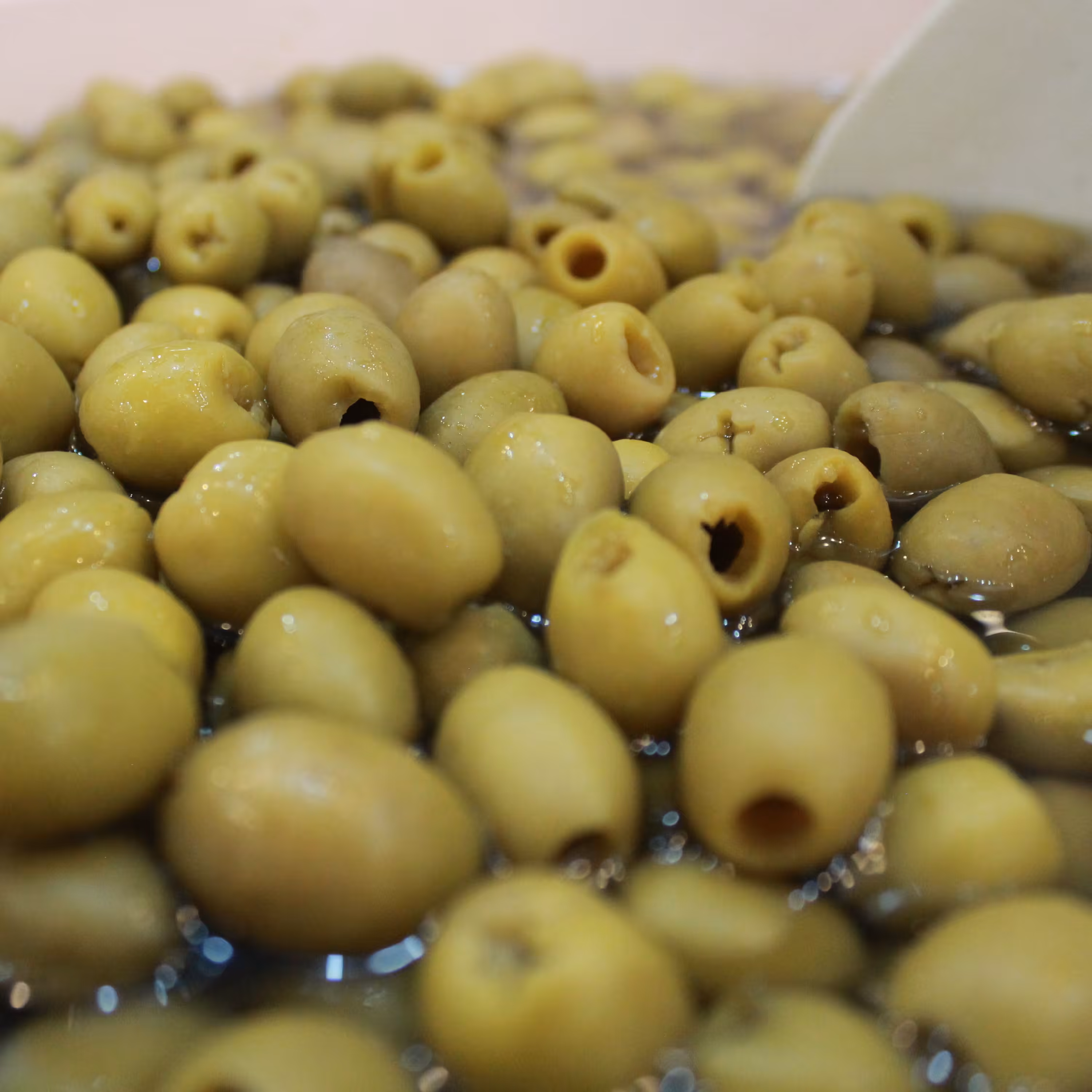 زیتون بدون هسته طارم 