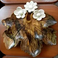 برگ انگور چوبی منبت کاری شده