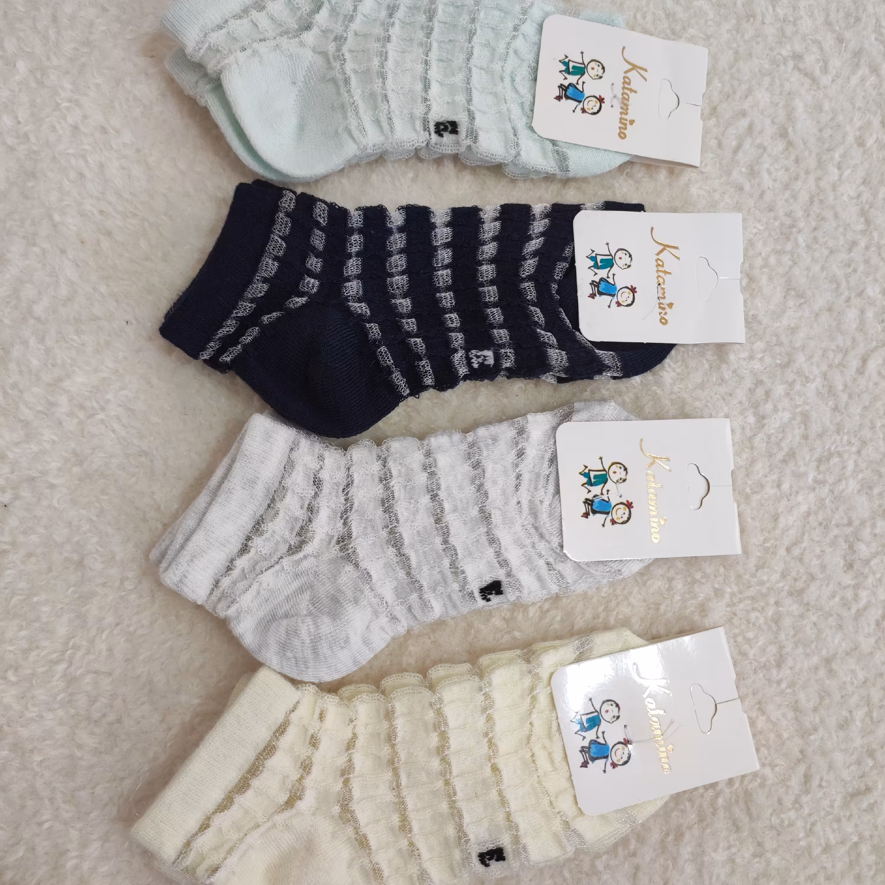 جوراب  تور دار دخترانه مناسب 3تا5 سال