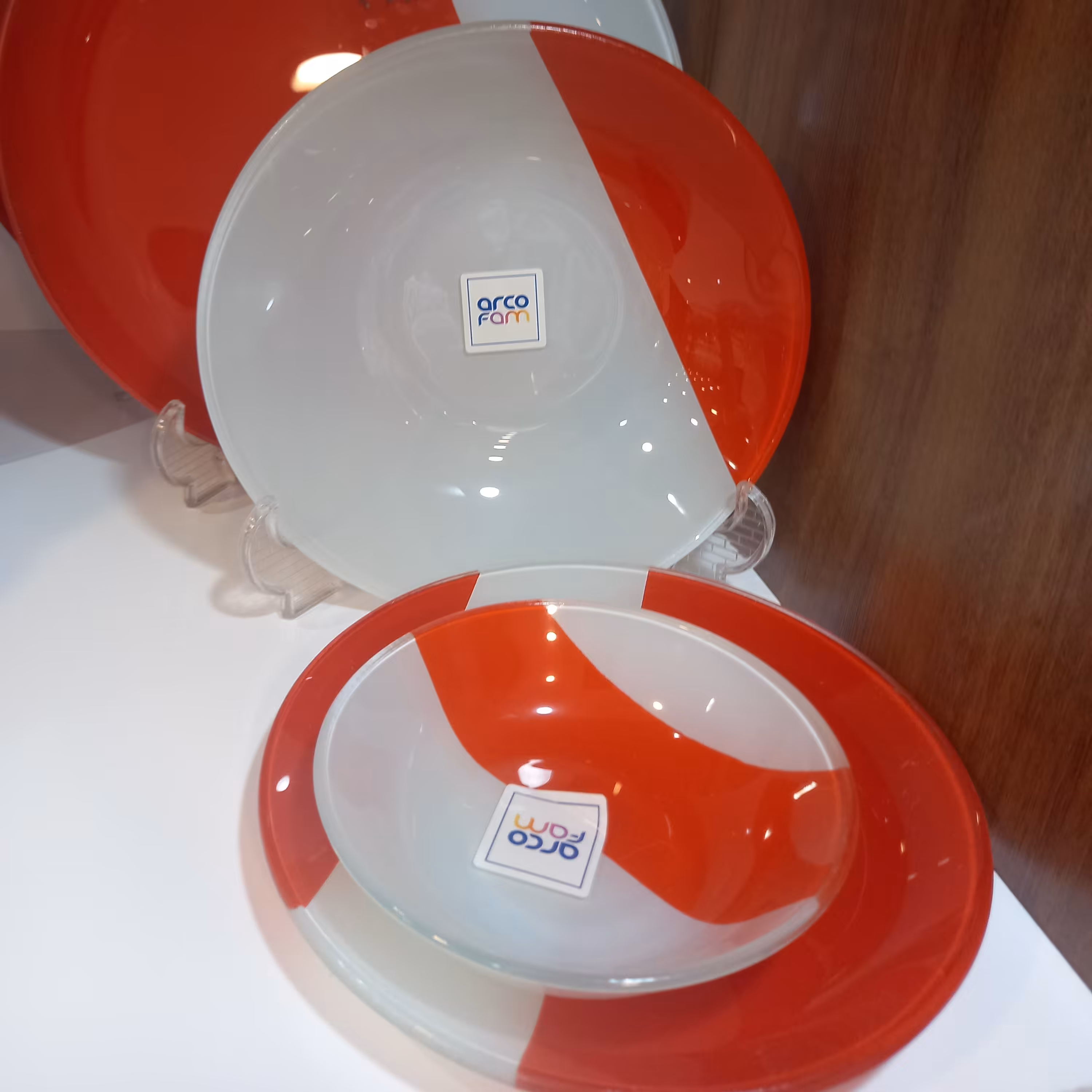 سرویس غذا خوری آرکوفام 25 پارچ طرح قرمز