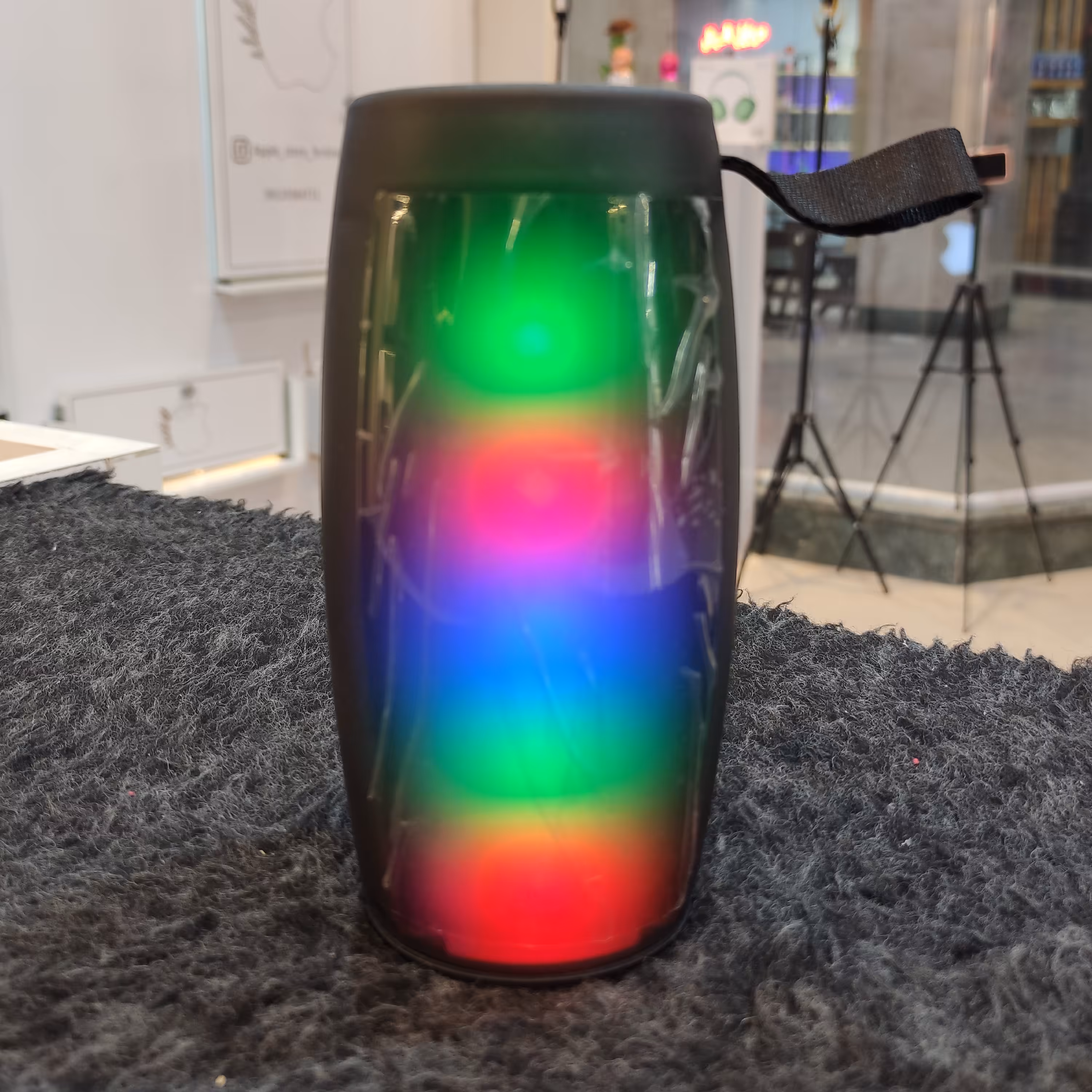 اسپیکر  کیفیت خوب و قیمت مناسب ،سایز 2اینچ ،5وات (پس کرایه)