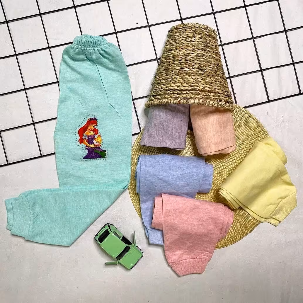 شلوار دخترانه نگین دار سایز 60   65   3رنگ سبز زرد صورتی