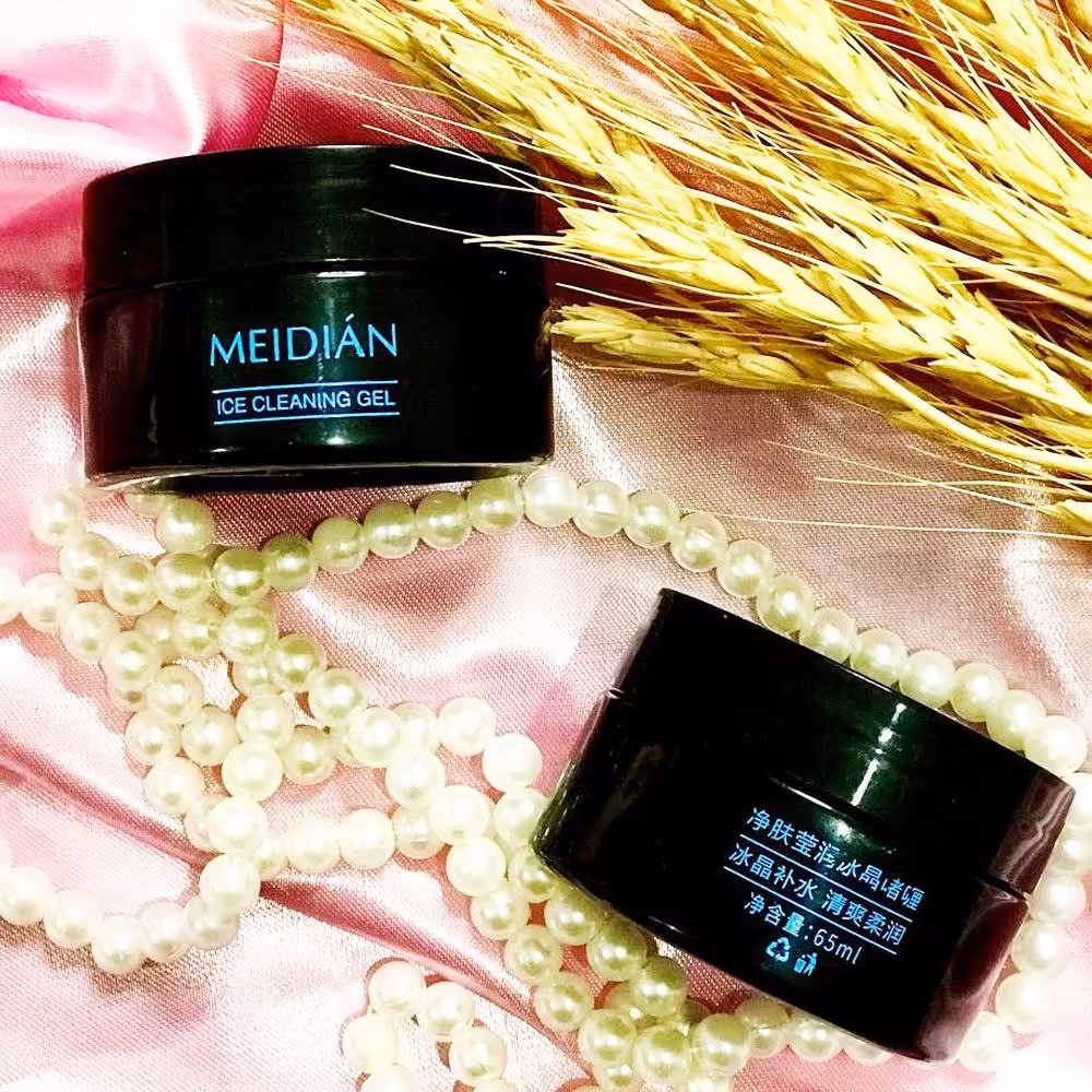 ژل یخ کریستالی ماسک جدید پاکسازی کننده پوست برند مدیان حجم 65gr
MEIDIAN