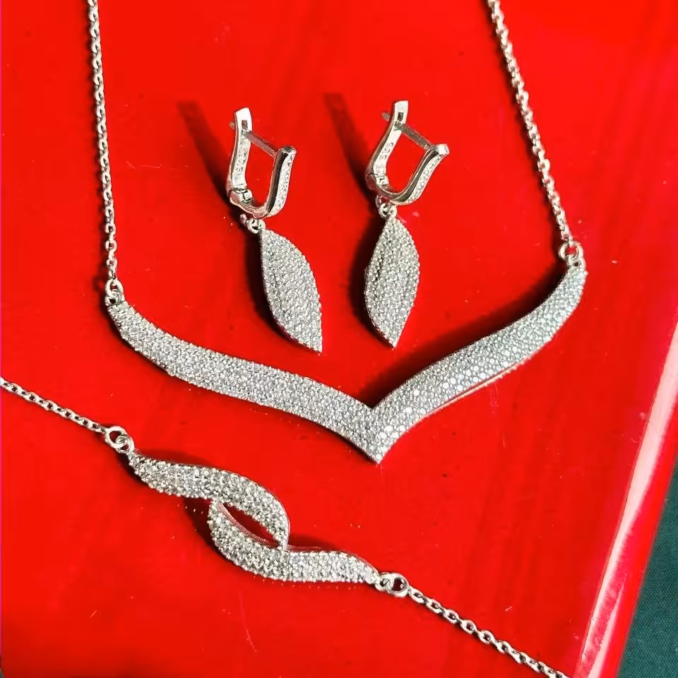 سرویس نقره زنجیری سوپر میکرو  کد2008(با عیار استاندارد نقره 925)