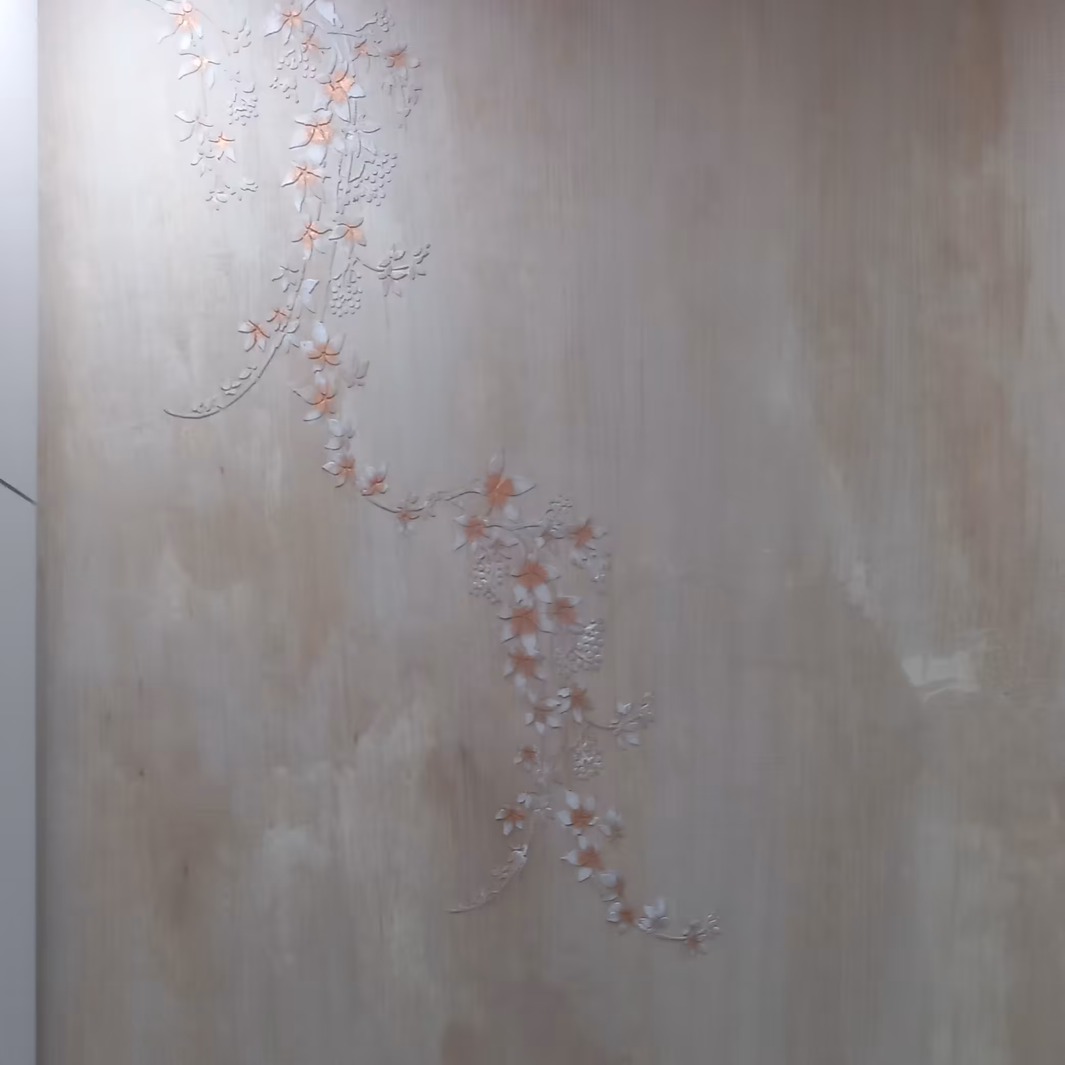 پتینه کاری روی دیوار 