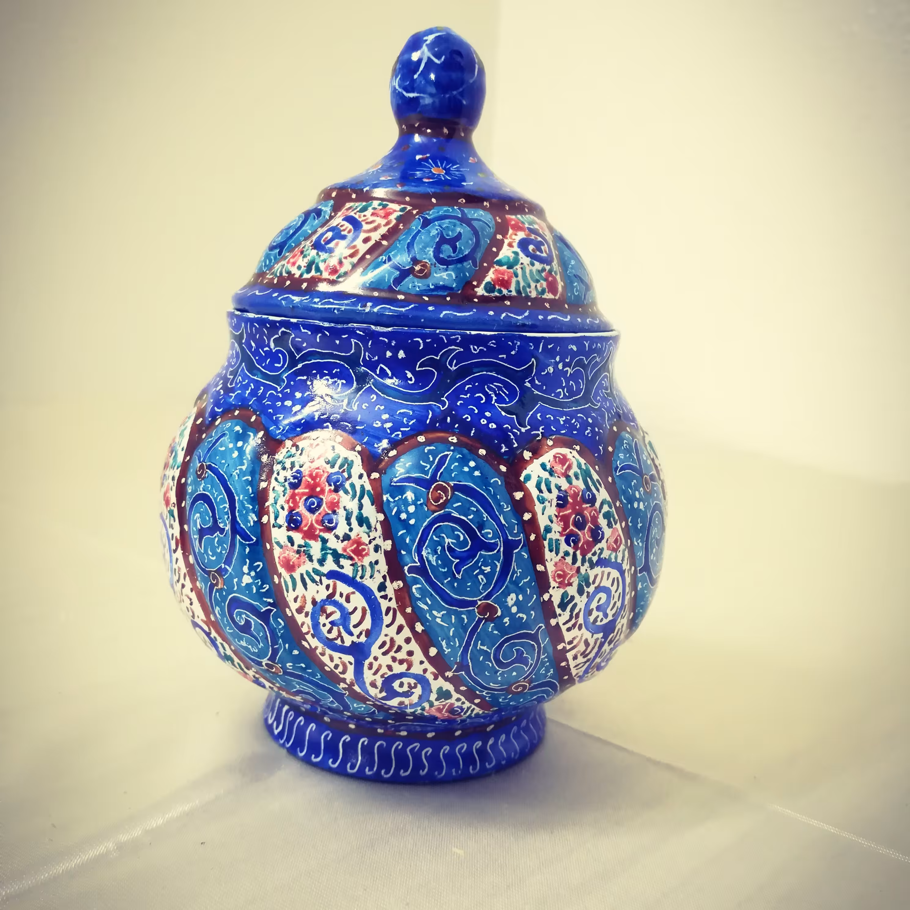 قندان میناکاری