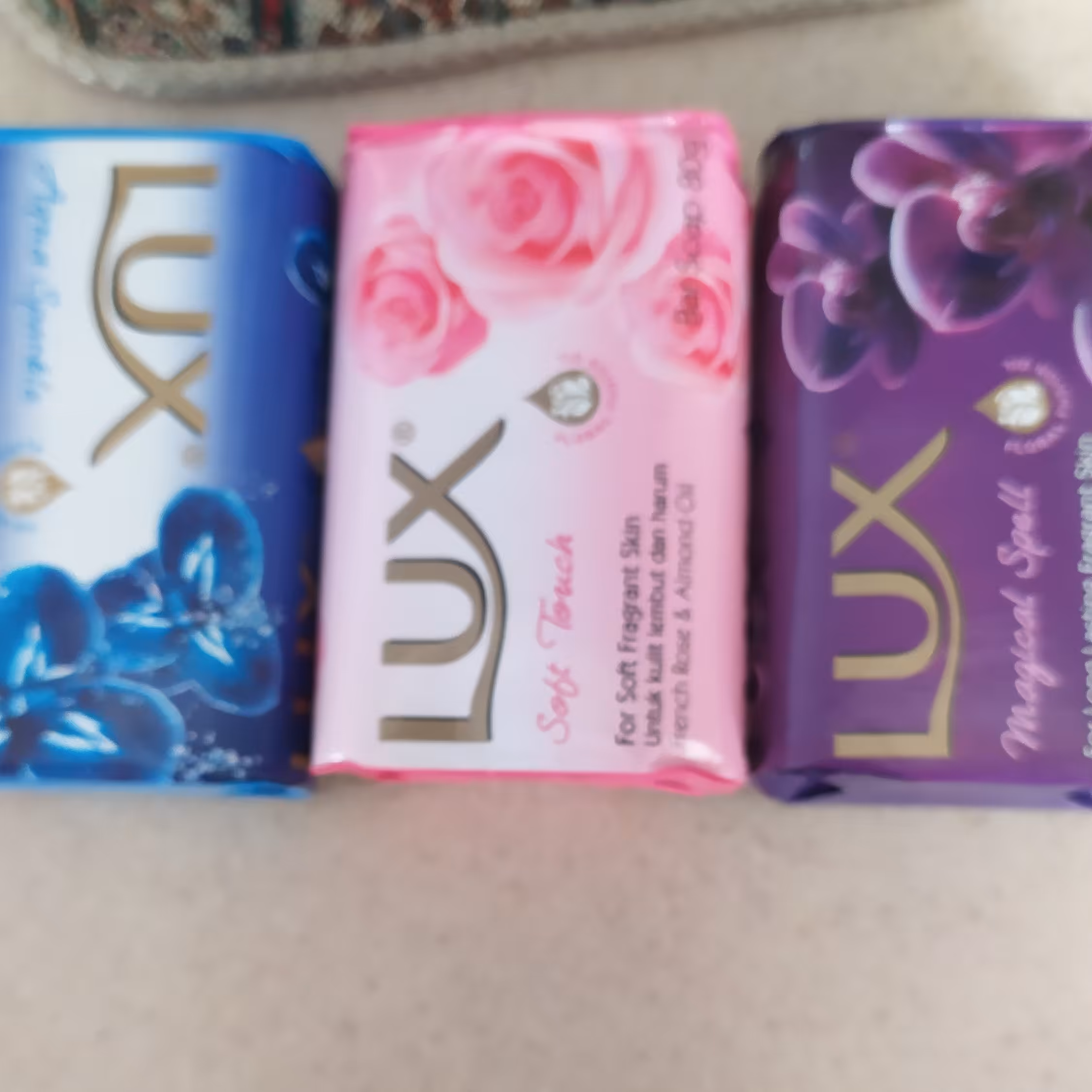 صابون لوکس کوچک -عددی 