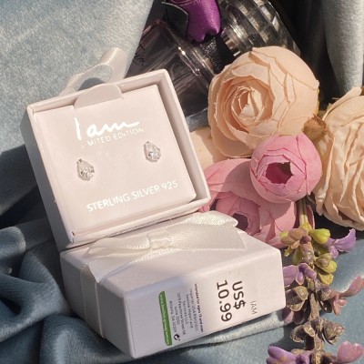 گوشواره نقره مینیمال عیار 925 گوشواره میخی نقره بینظیر برای کادو تولد