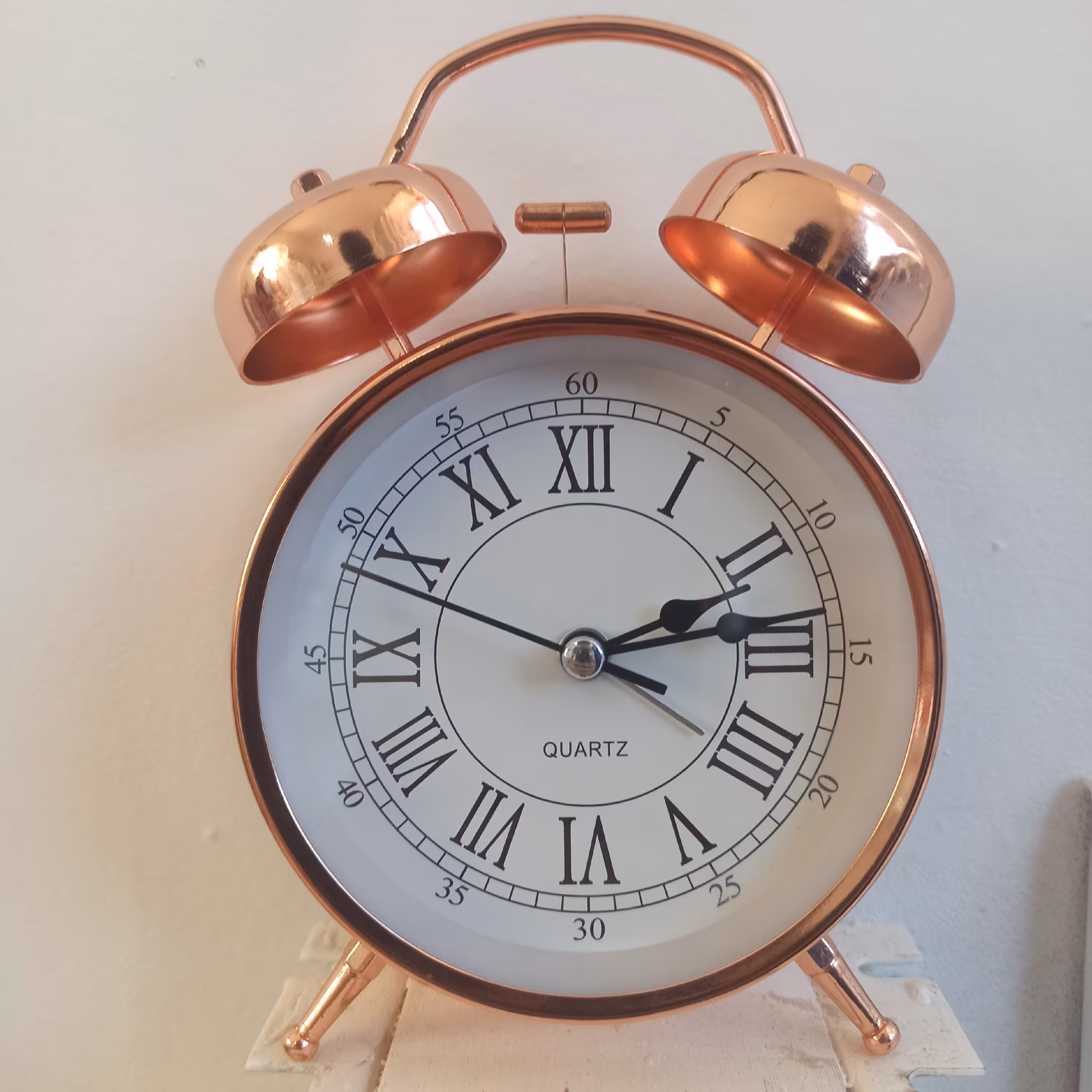 ساعت مسی زنگ خور