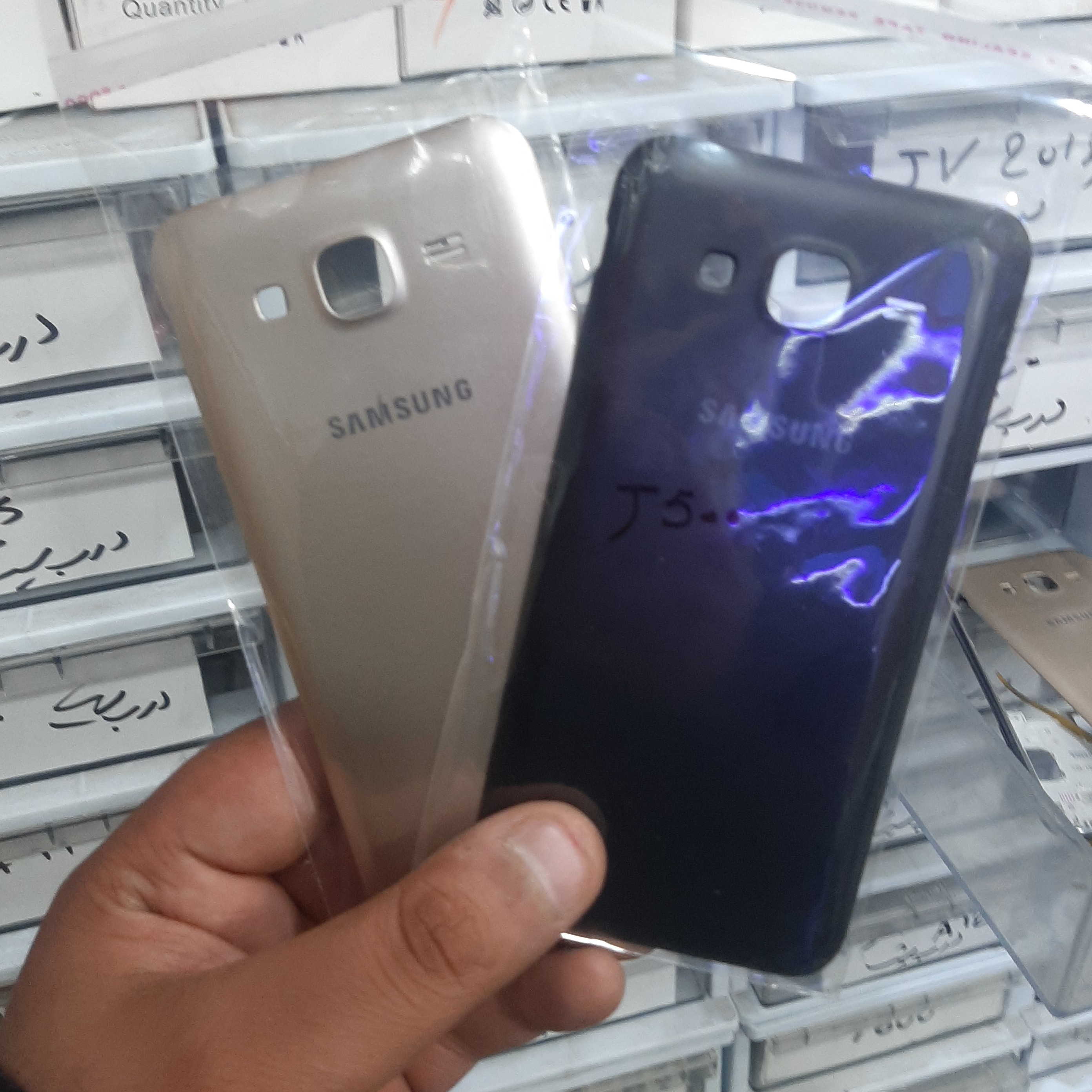 درب پشت SAMSUNG J5 2015