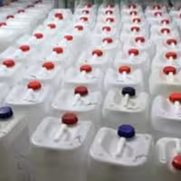 بیست لیتری عرق کاسنی درجه یک شرکت معروف