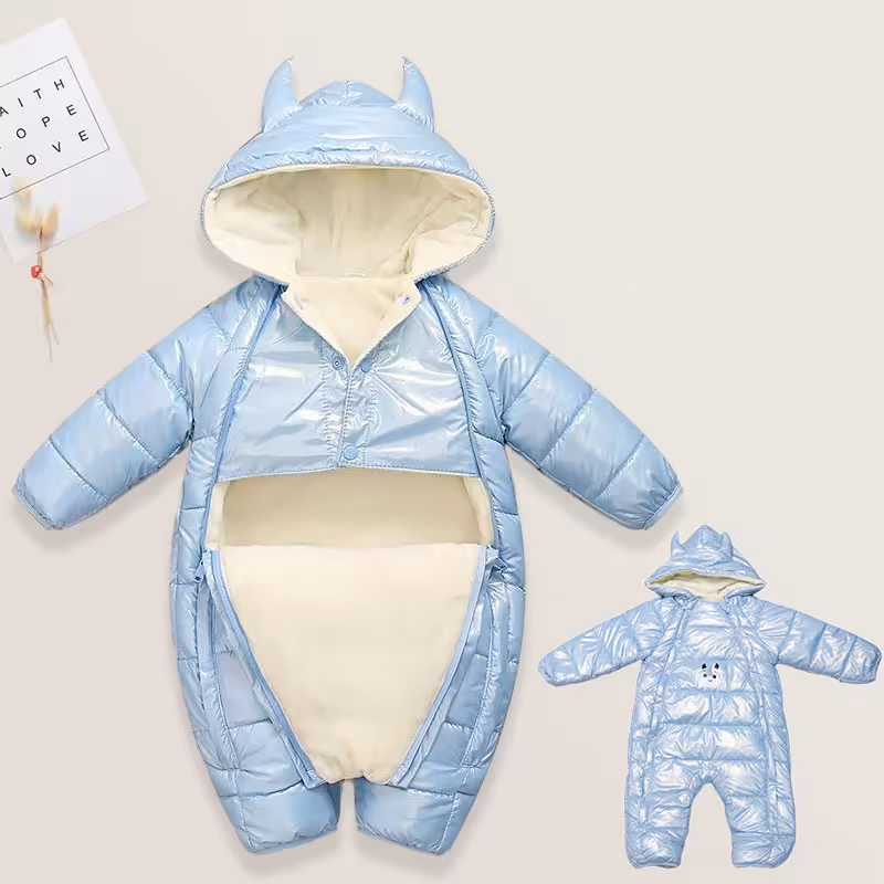 کاپشن سرهمی کلاه دار نوزادی آبی طرح گاو