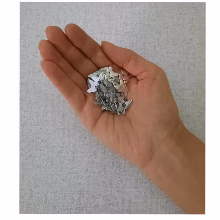 نگین حرارتی ( اتویی) مدل پروانه نقره ای( 50 عددی) مناسب برای انواع لباس و شال و کوسن 