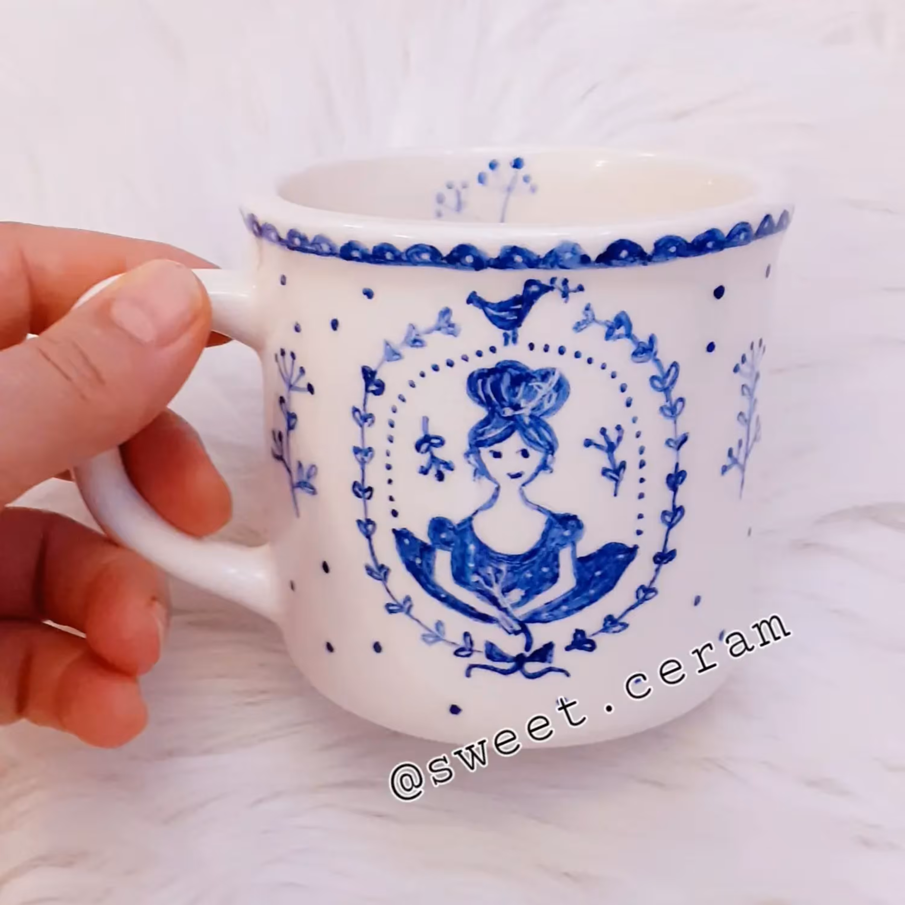 ظروف پذیرایی هدیه ولنتاین ماگ طرح پرنسس من سرامیک دستساز سایز بزرگ نقاشی کاردست