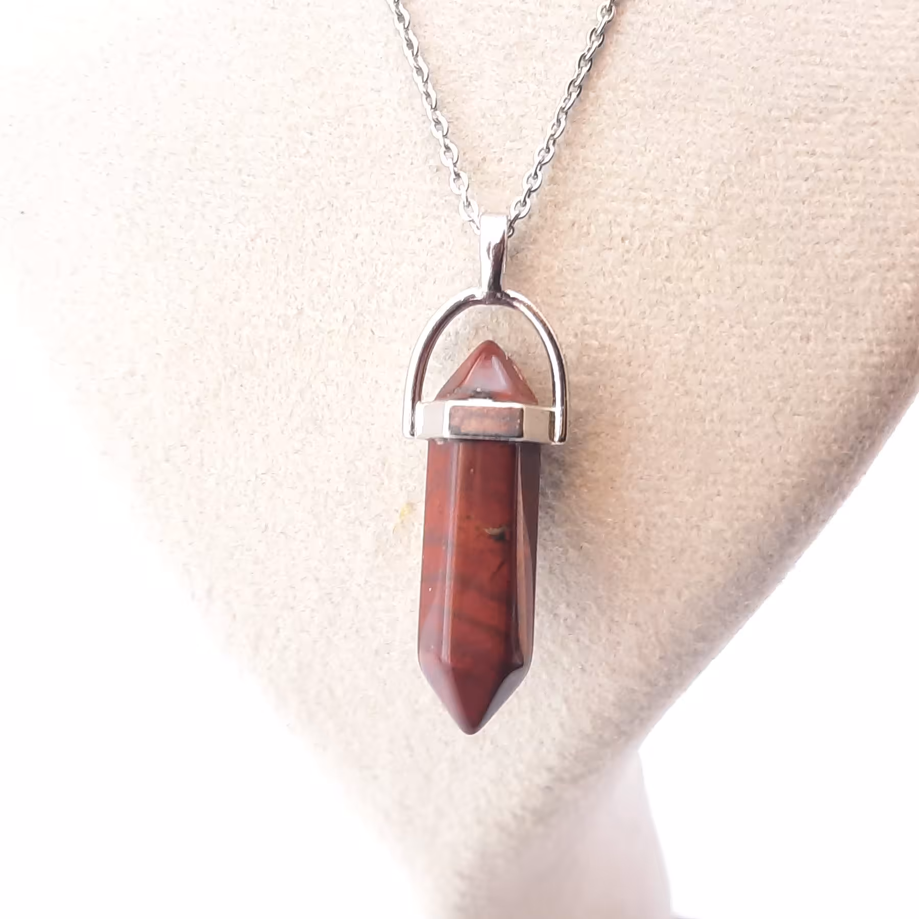 گردنبند ژاسپر معدنی تراش مدادی کد م260 به همراه زنجیر استیل