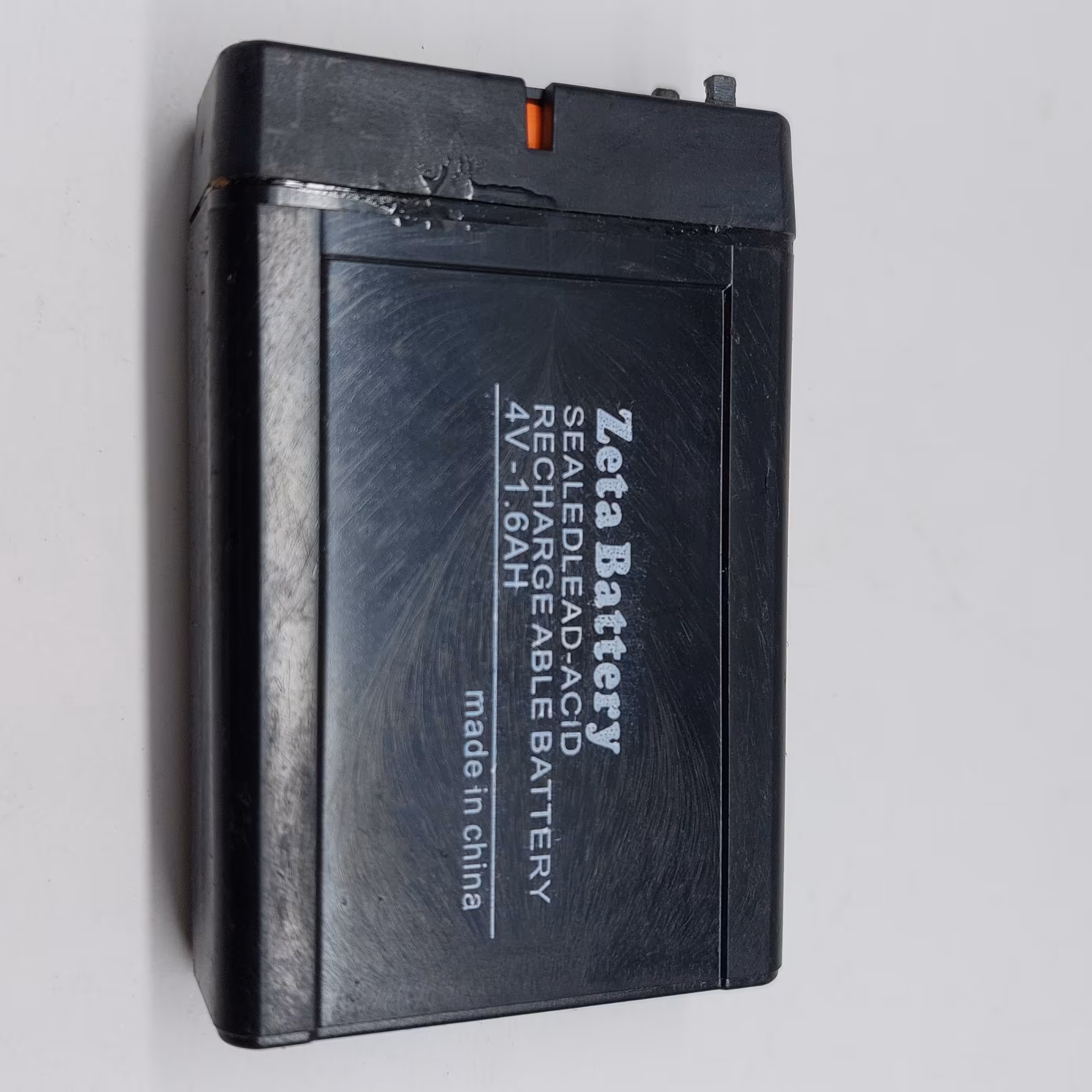 باتری چراغ قوه  شارژی