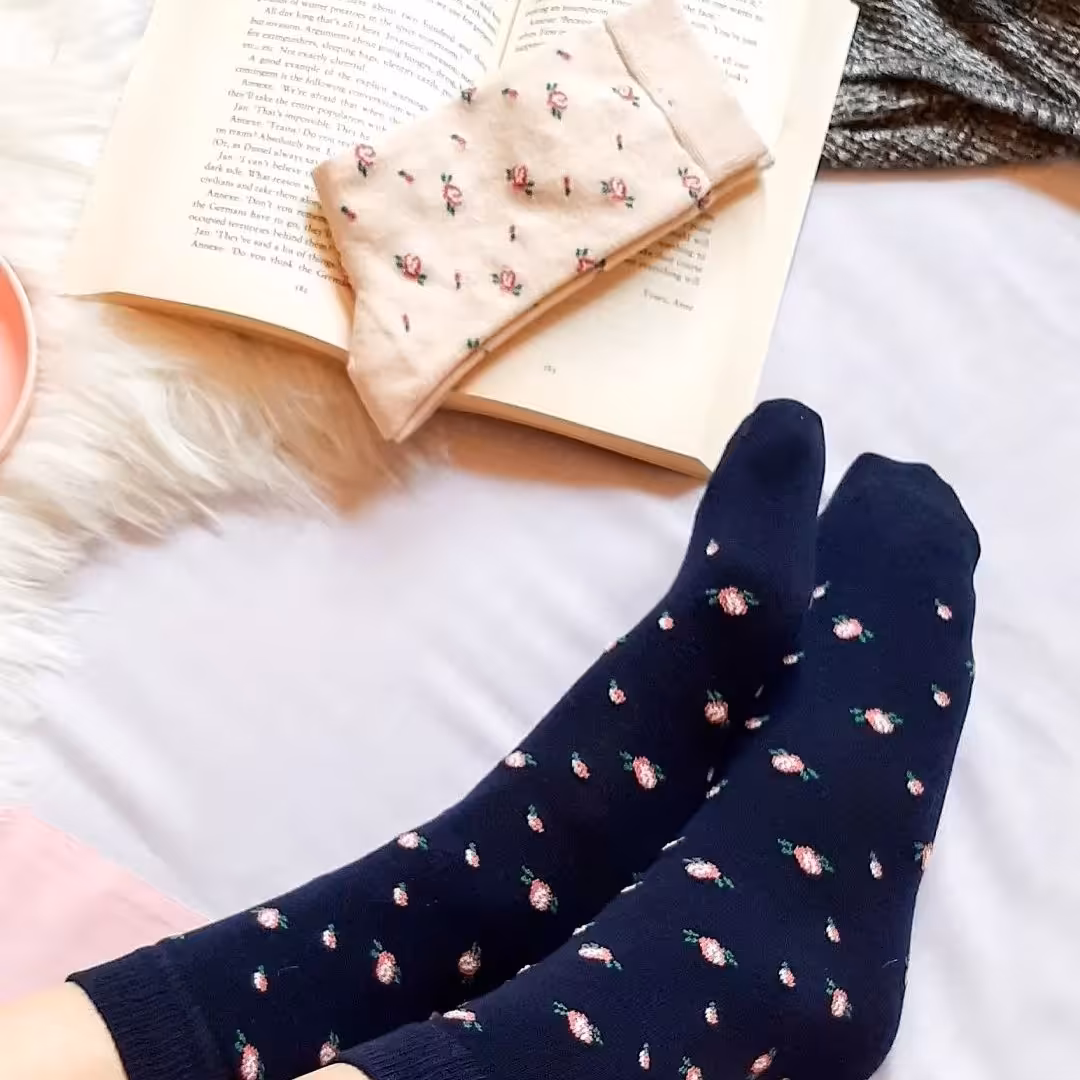 جوراب ساقدار گلگلی خاص و قشنگ