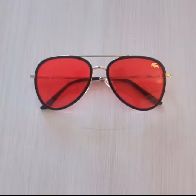 عینک آفتابی و شب زنانه و مردانه لاگوست