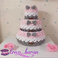 پک سبد آرایشی تریکو سایز بزرگ سه تیکه مناسب عطر و لوسیون و برس صورتی