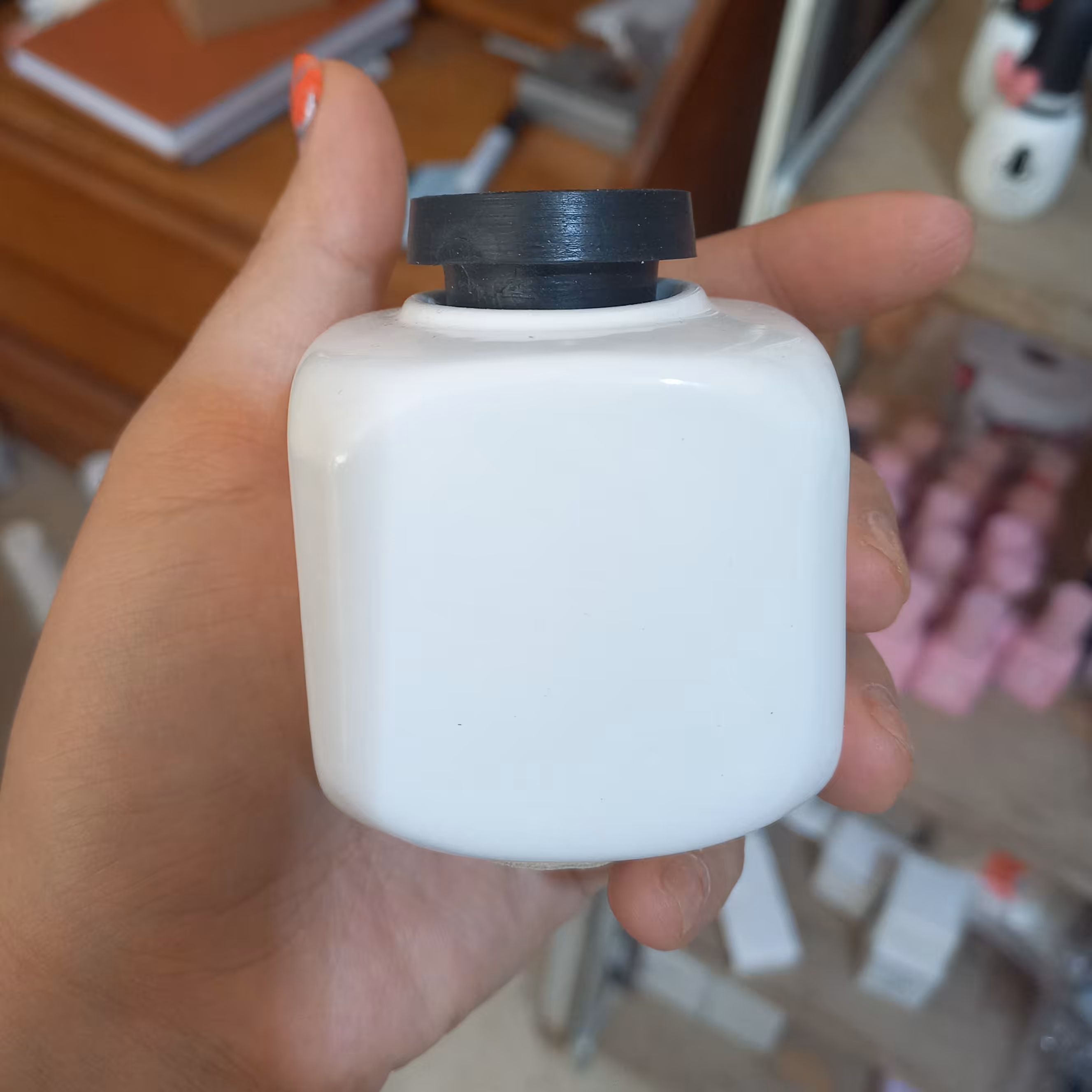 گوده سفید سرامیکی 