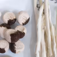 کشک رشته ای وتوپی دورنگ